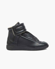 Women's Street Chic Padded Strap Leather Sneakers