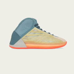 adidas Yeezy QNTM "Hi-Res Coral" - Men's