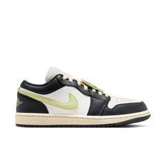 Air Jordan 1 Low "Fall League" - Women's