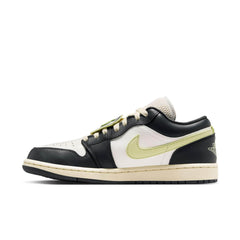 Air Jordan 1 Low "Fall League" - Women's