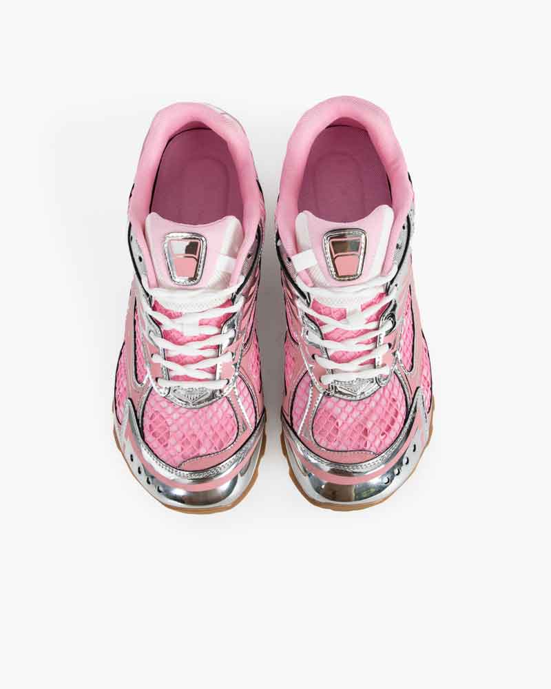 Lightweight Retro Sneaker for All-Day Comfort Breathable Cage Design