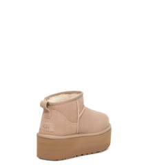 Classic Ultra Mini Platform Sand (Women)