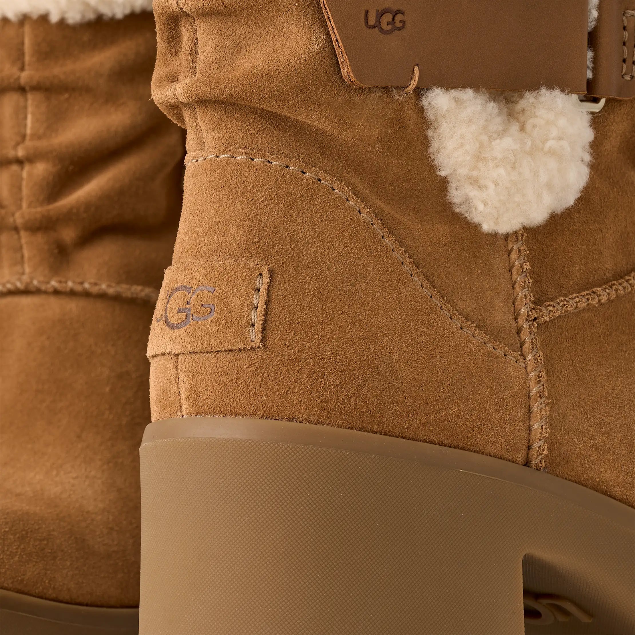 Moxy Pull On Chestnut (Women)