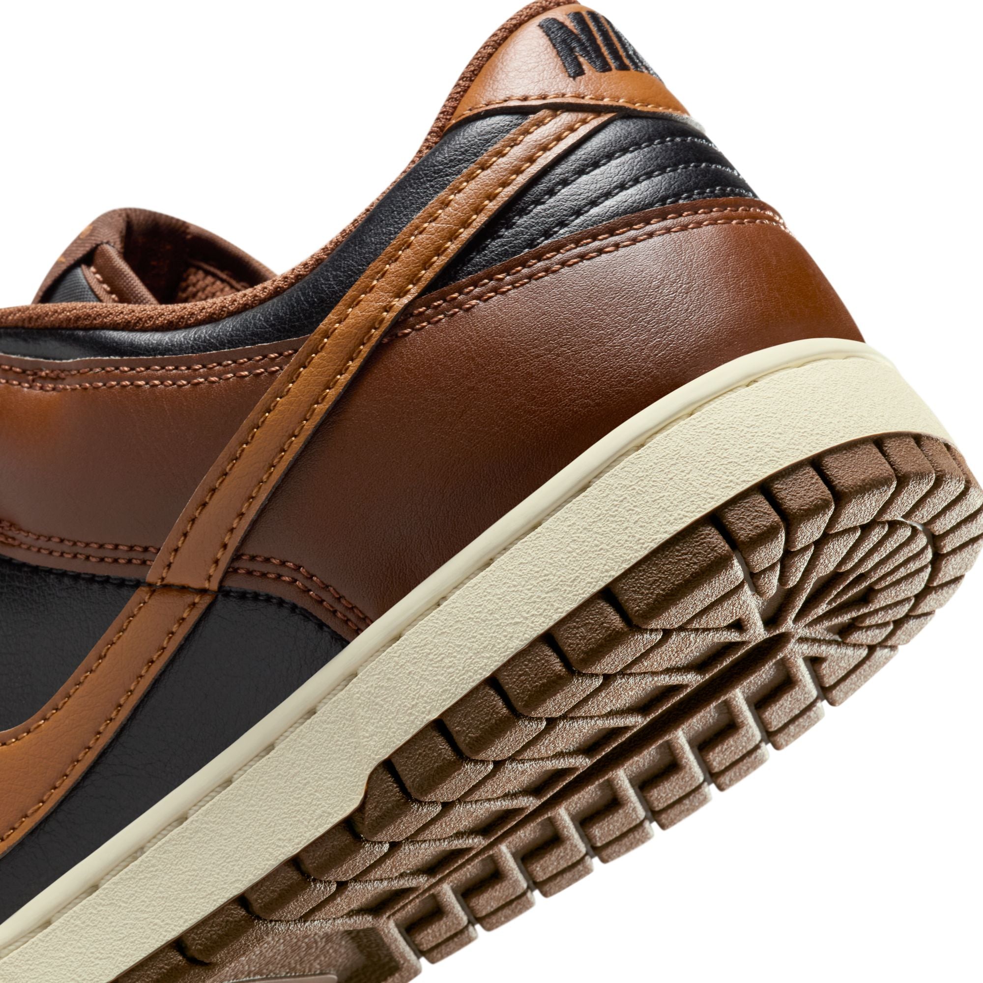 Nike Dunk Low - Men's