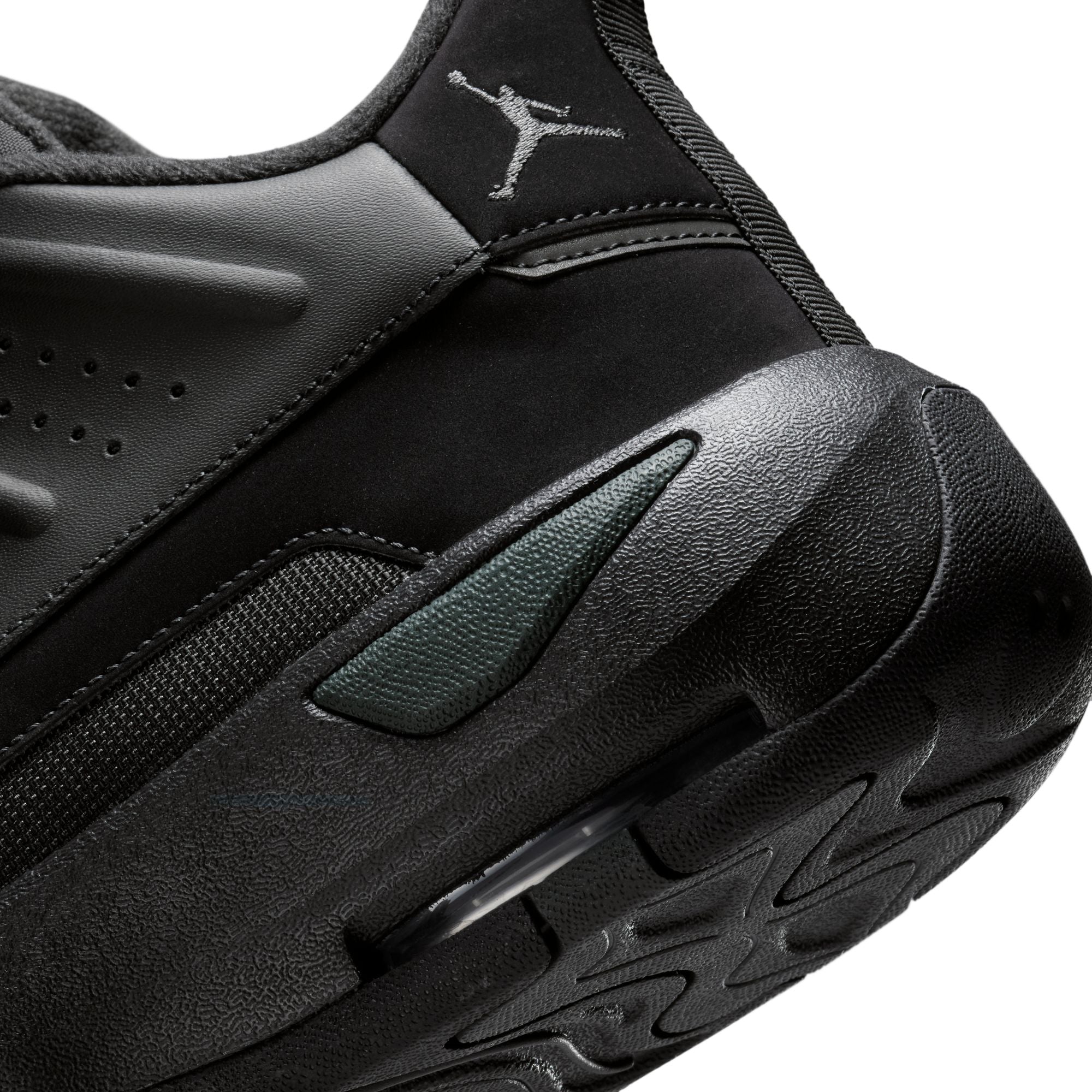 Air Jordan Max Aura 7 - Men's