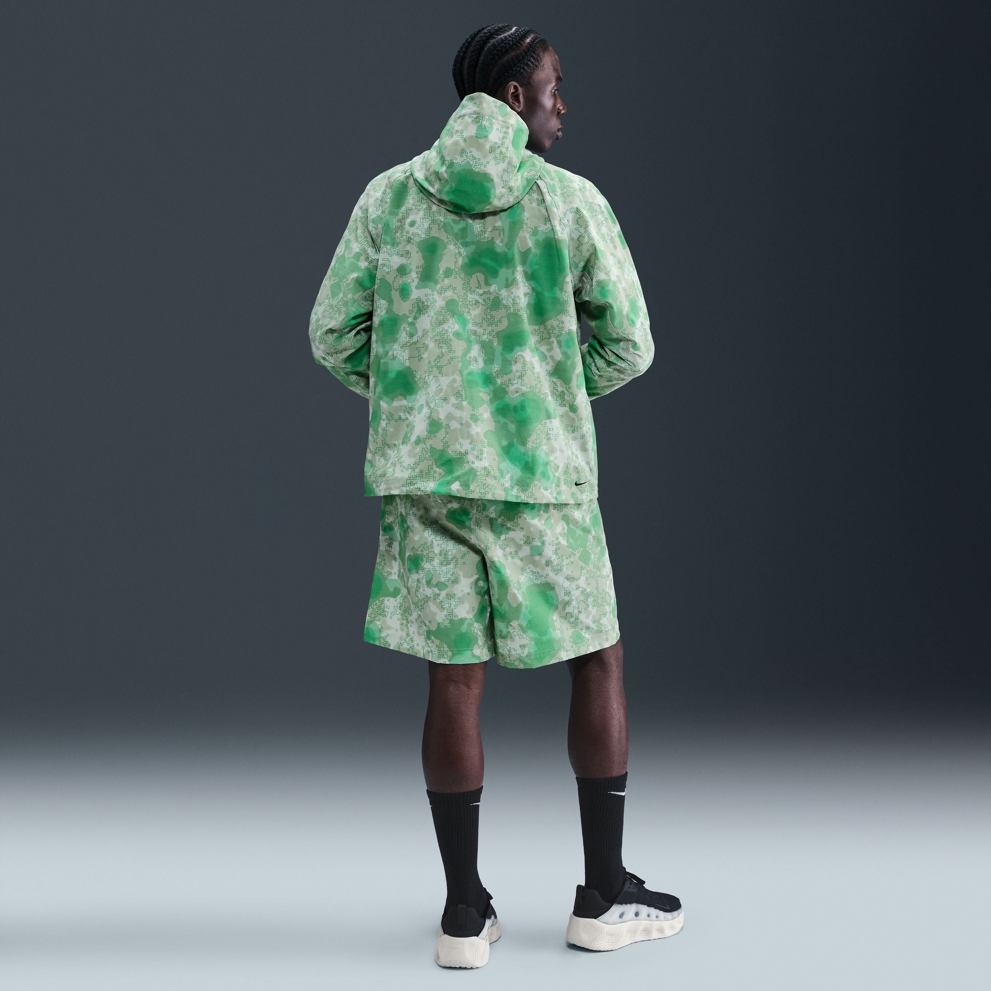 Nike Tech  Dri-FIT Woven Camo Windrunner Jacket - Men's