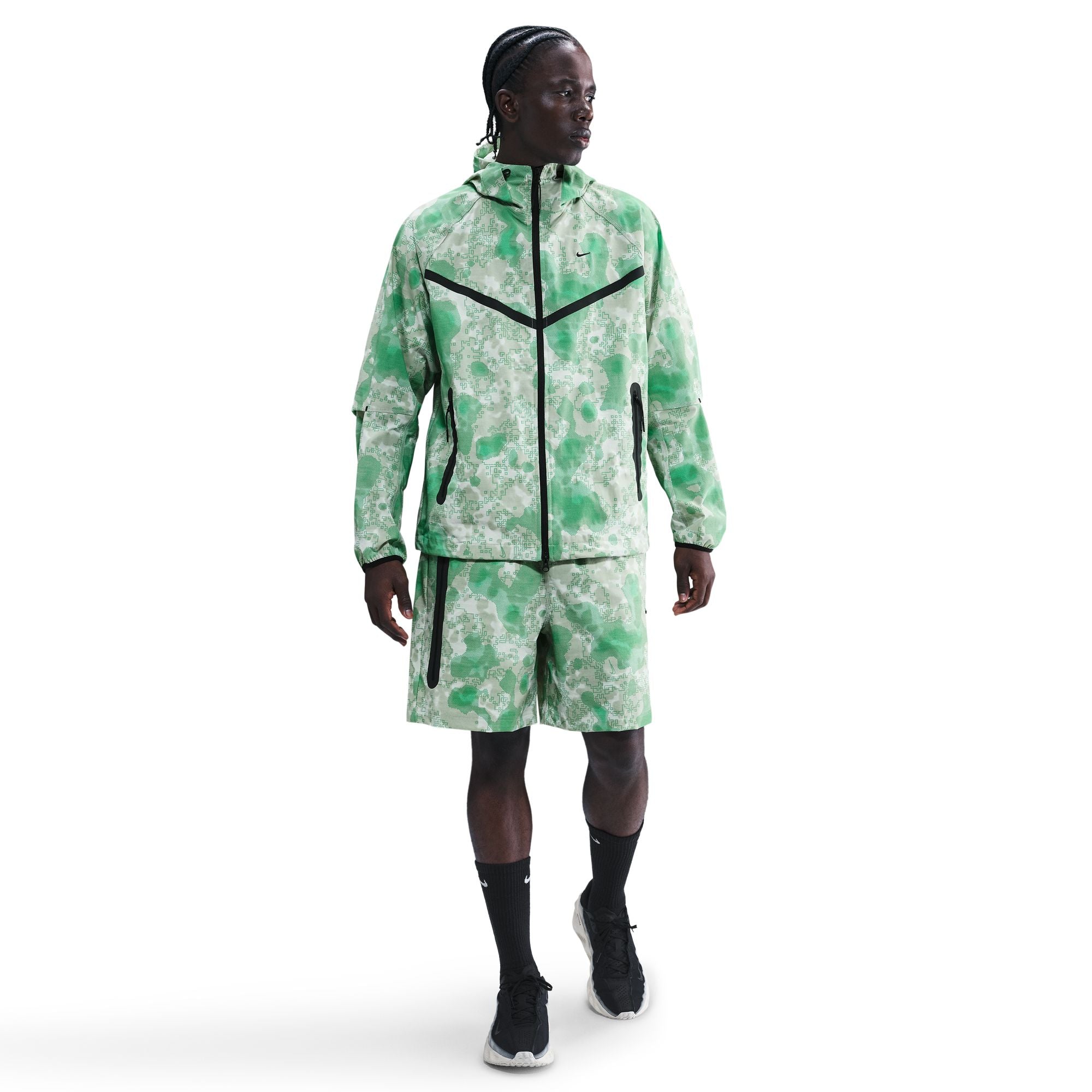 Nike Tech  Dri-FIT Woven Camo Windrunner Jacket - Men's