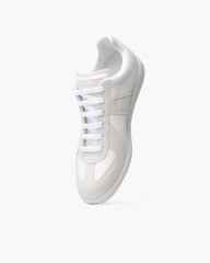 Everyday low-top leather street sneakers