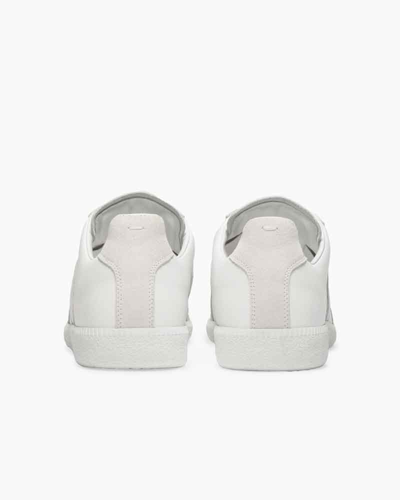 Everyday low-top leather street sneakers