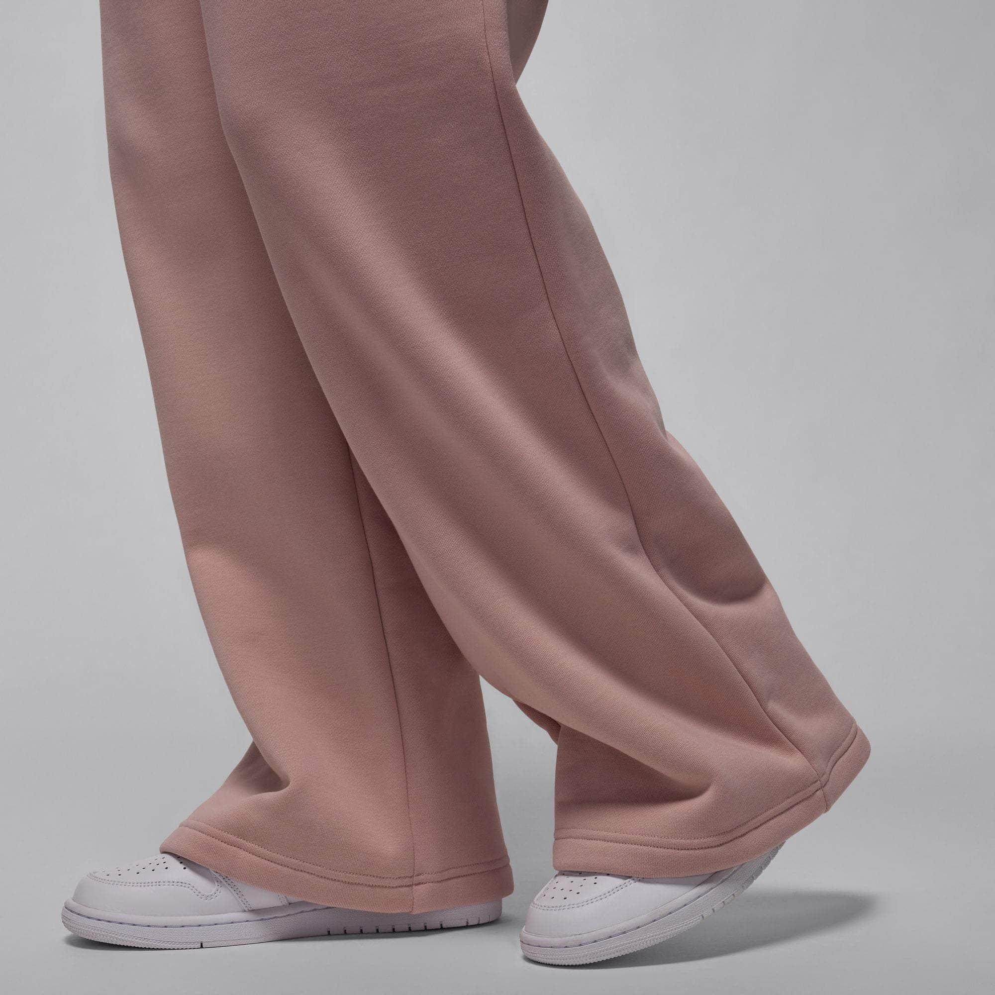 Air Jordan Flight Fleece Open-Hem Pants - Women's