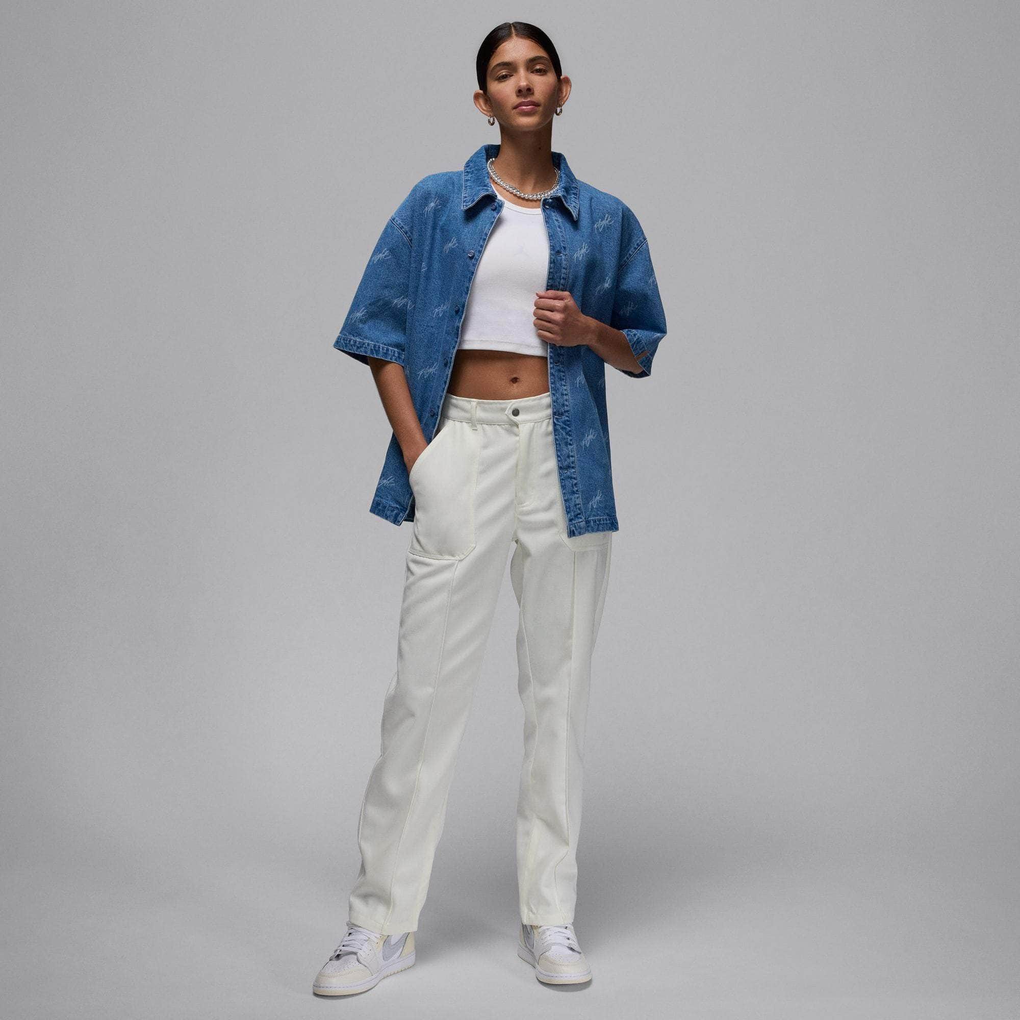 Air Jordan Woven Pants - Women's