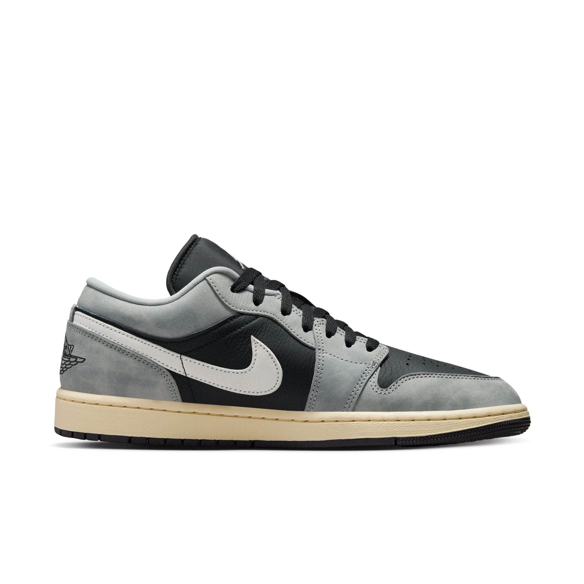 Air Jordan 1 Low - Men's