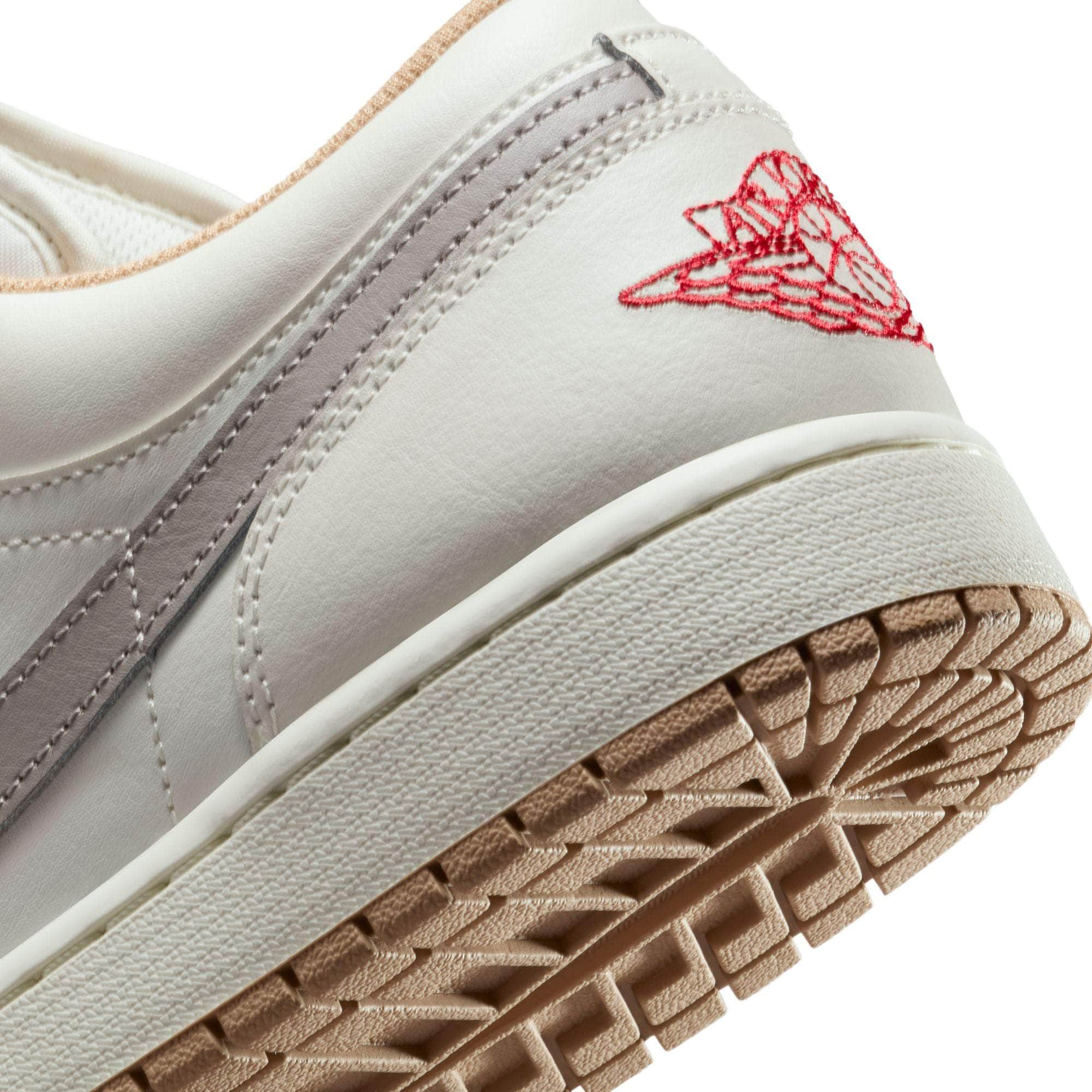 Air Jordan 1 Low - Men's