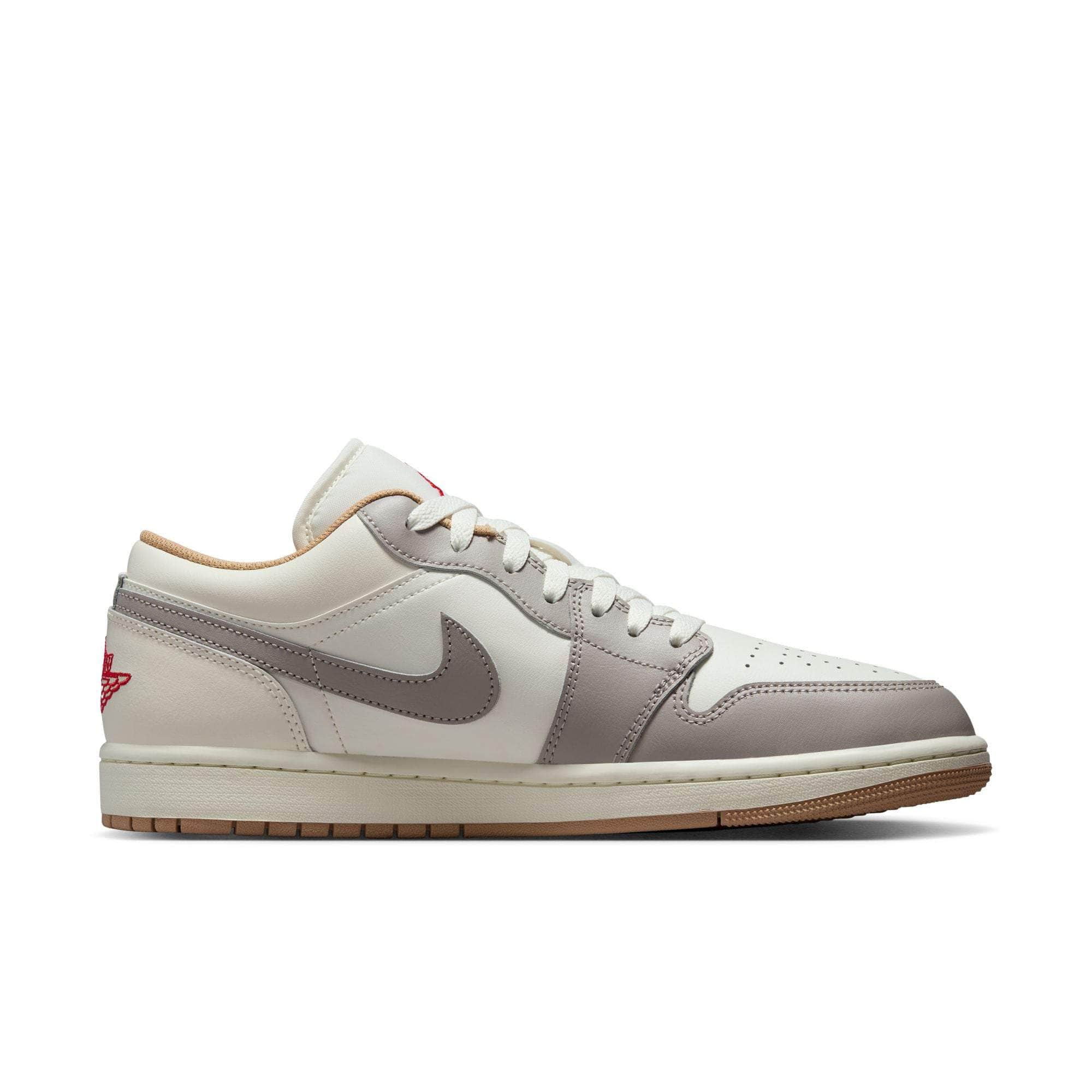 Air Jordan 1 Low - Men's