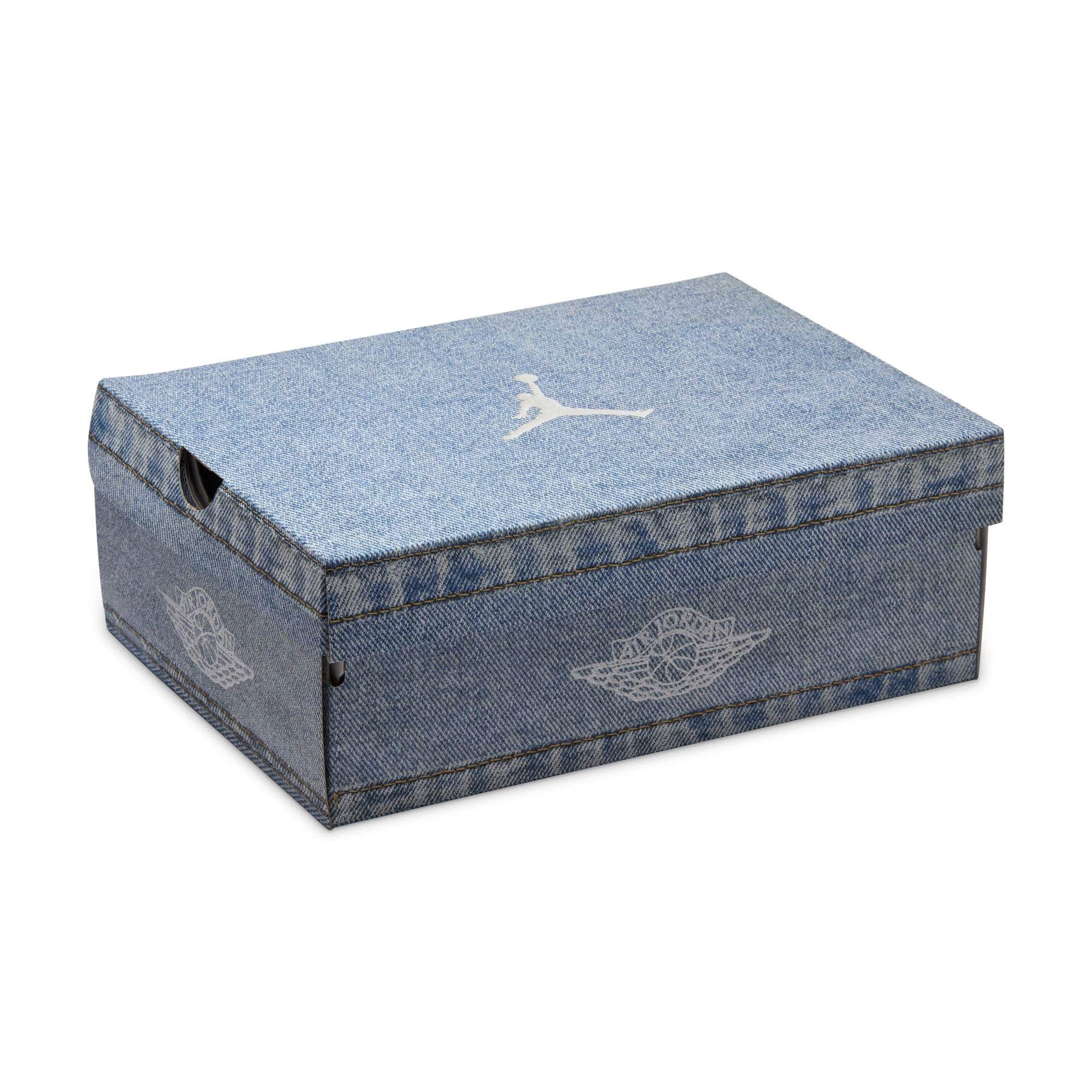 Air Jordan 1 Low SE "Denim Worn Blue" - Women's