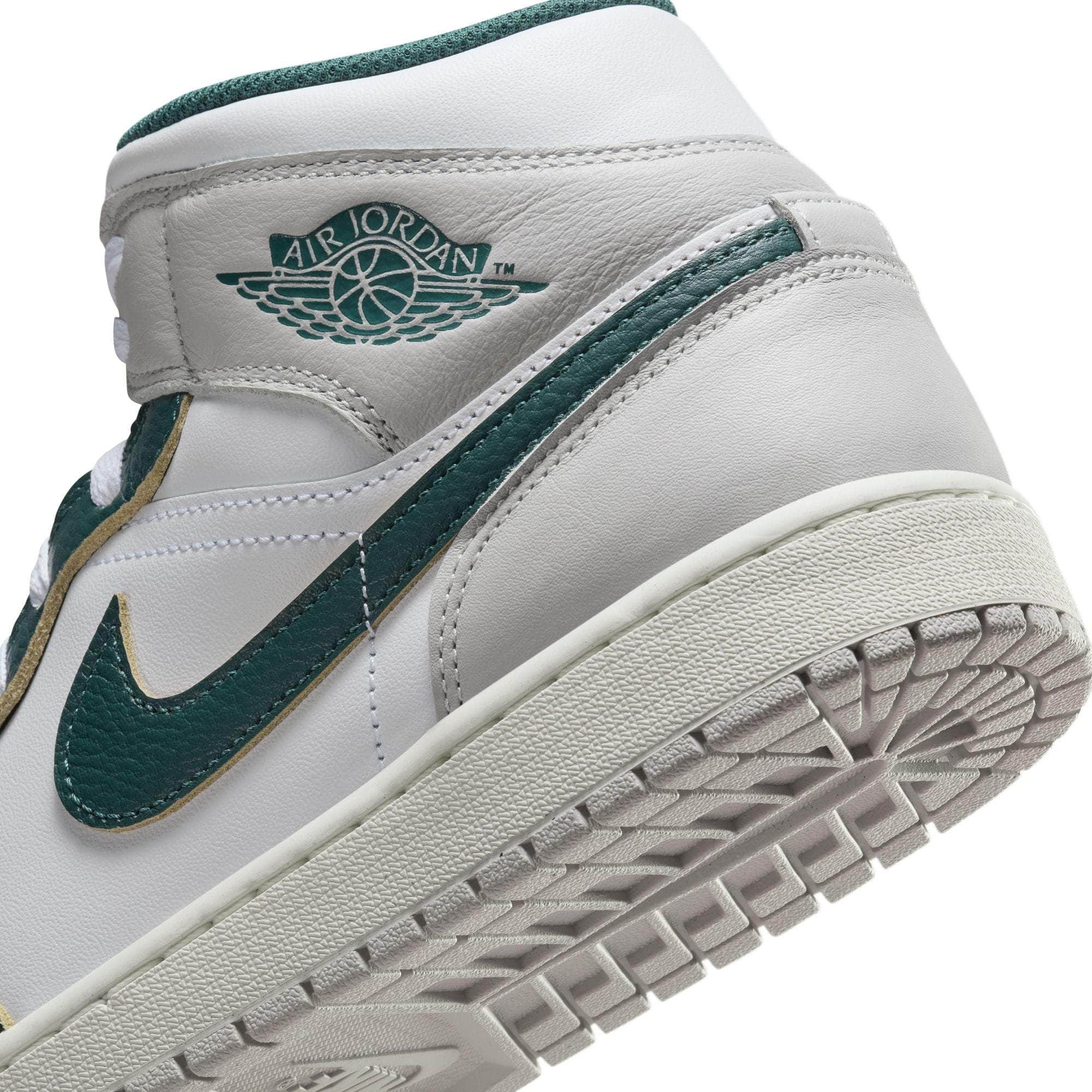 Air Jordan 1 Mid SE "Oxidized Green" - Men's