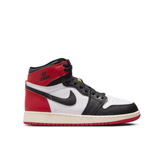 Air Jordan 1 Retro High OG "Black Toe"