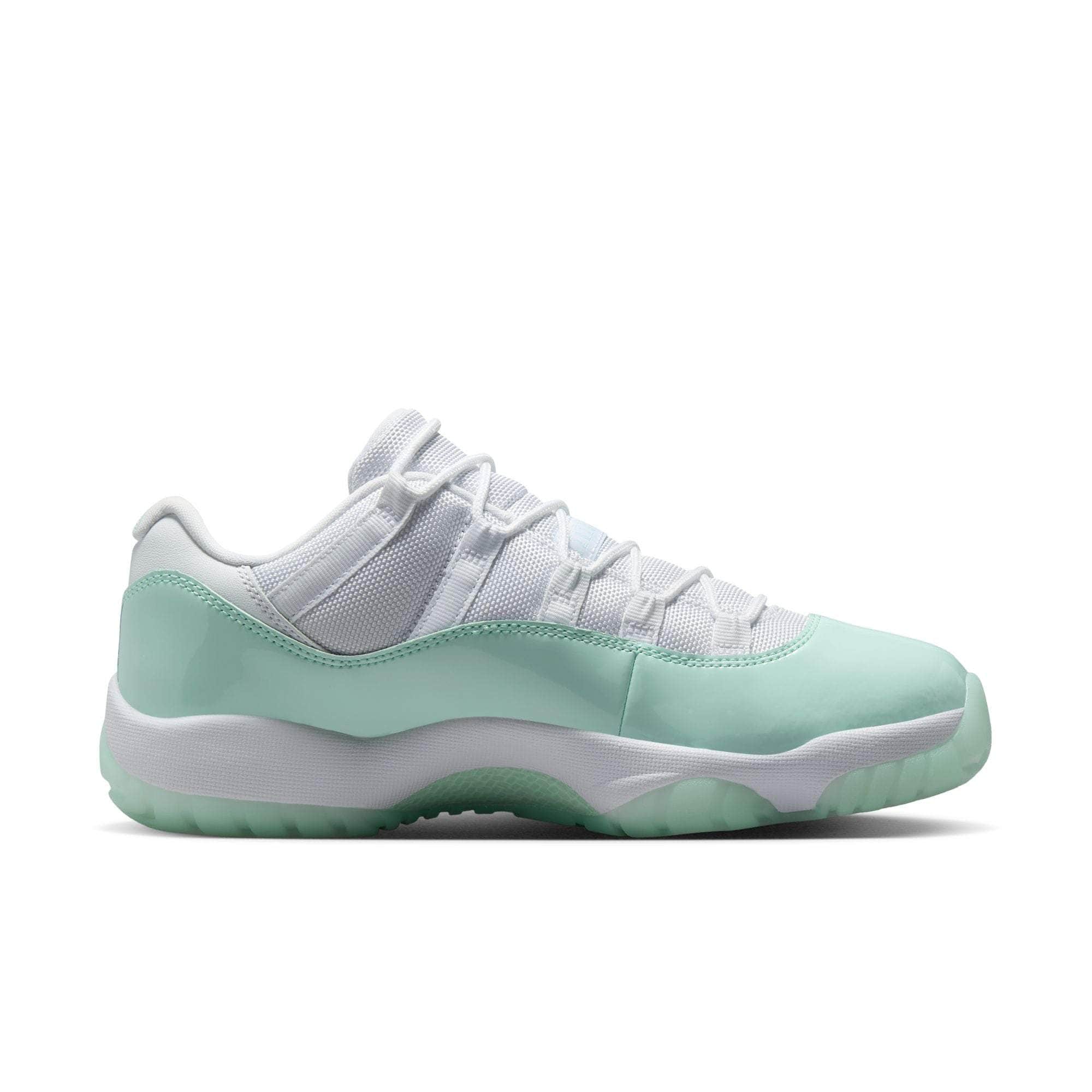 Air Jordan 11 Retro Low "Igloo" - Women's