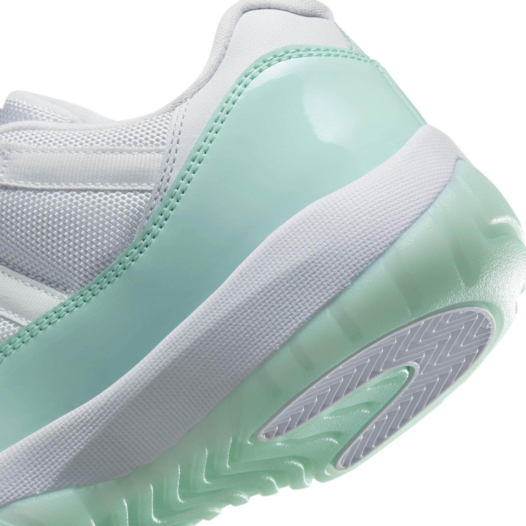 Air Jordan 11 Retro Low "Igloo" - Women's
