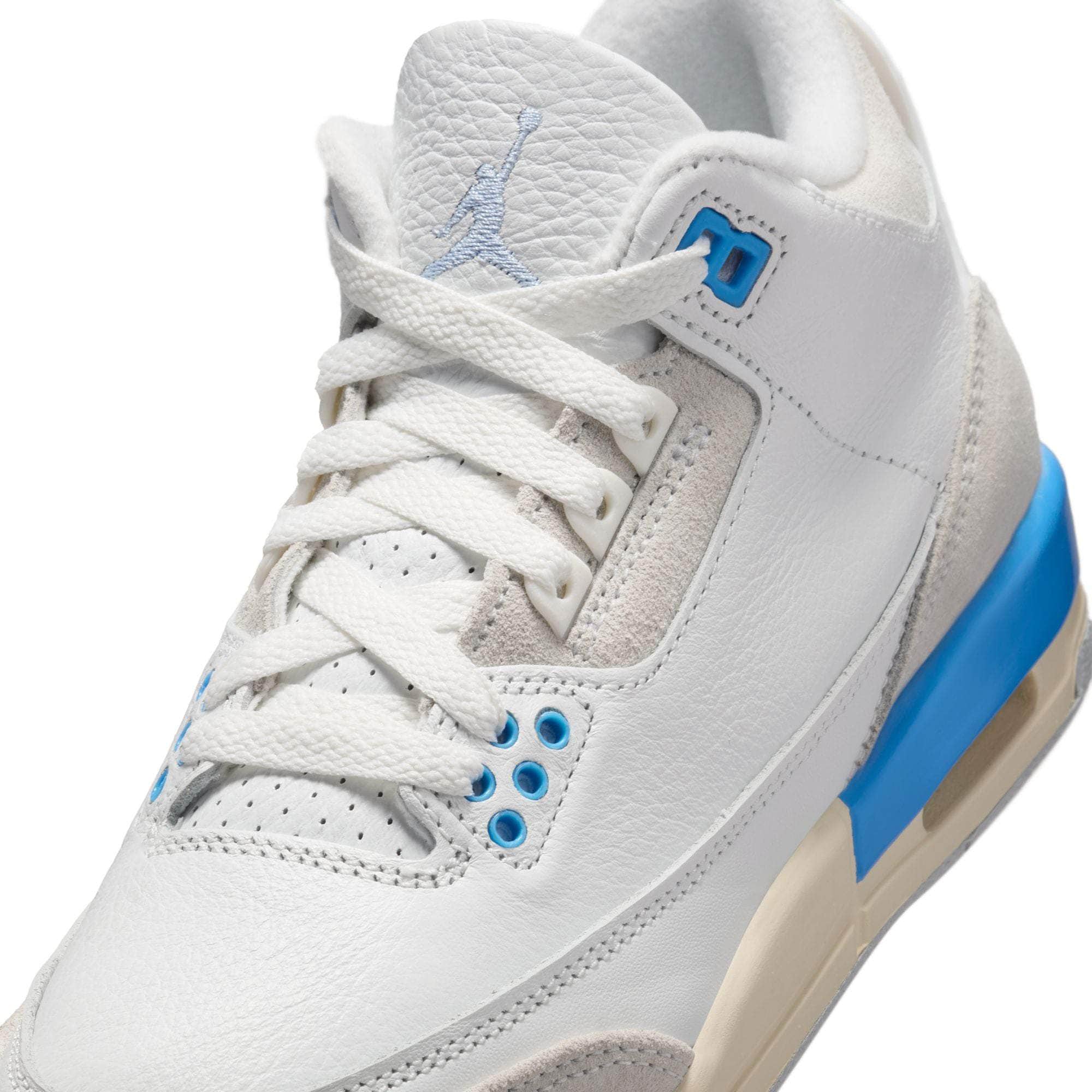 Air Jordan 3 Retro "Lucky Shorts"