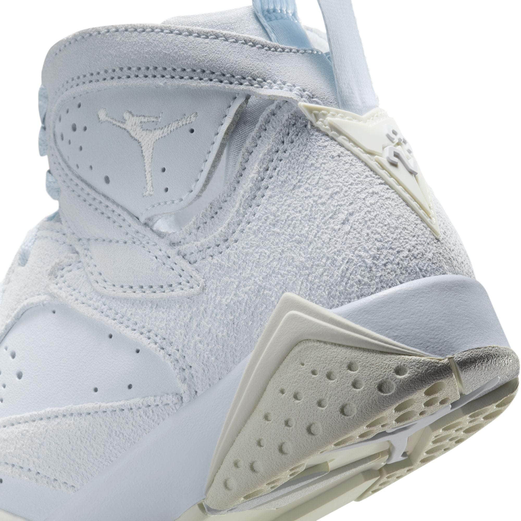 Air Jordan 7 Retro "Cobalt Bliss"