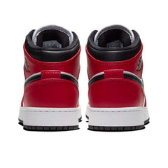 Air Jordan 1 Mid 'Chicago Black Toe'