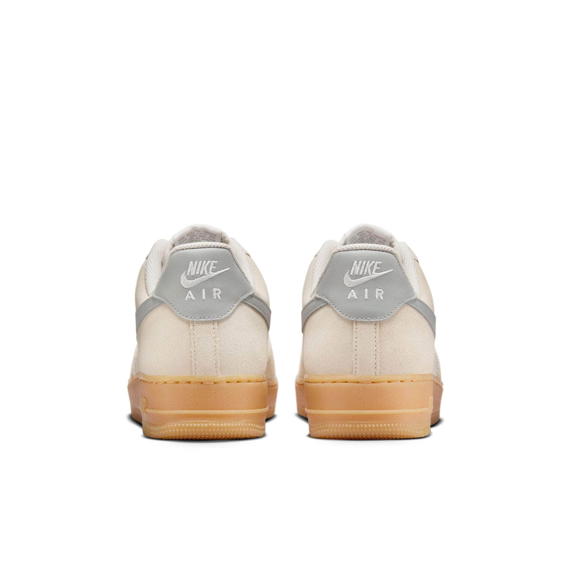 Nike Air Force 1 '07 LV8 - Men's