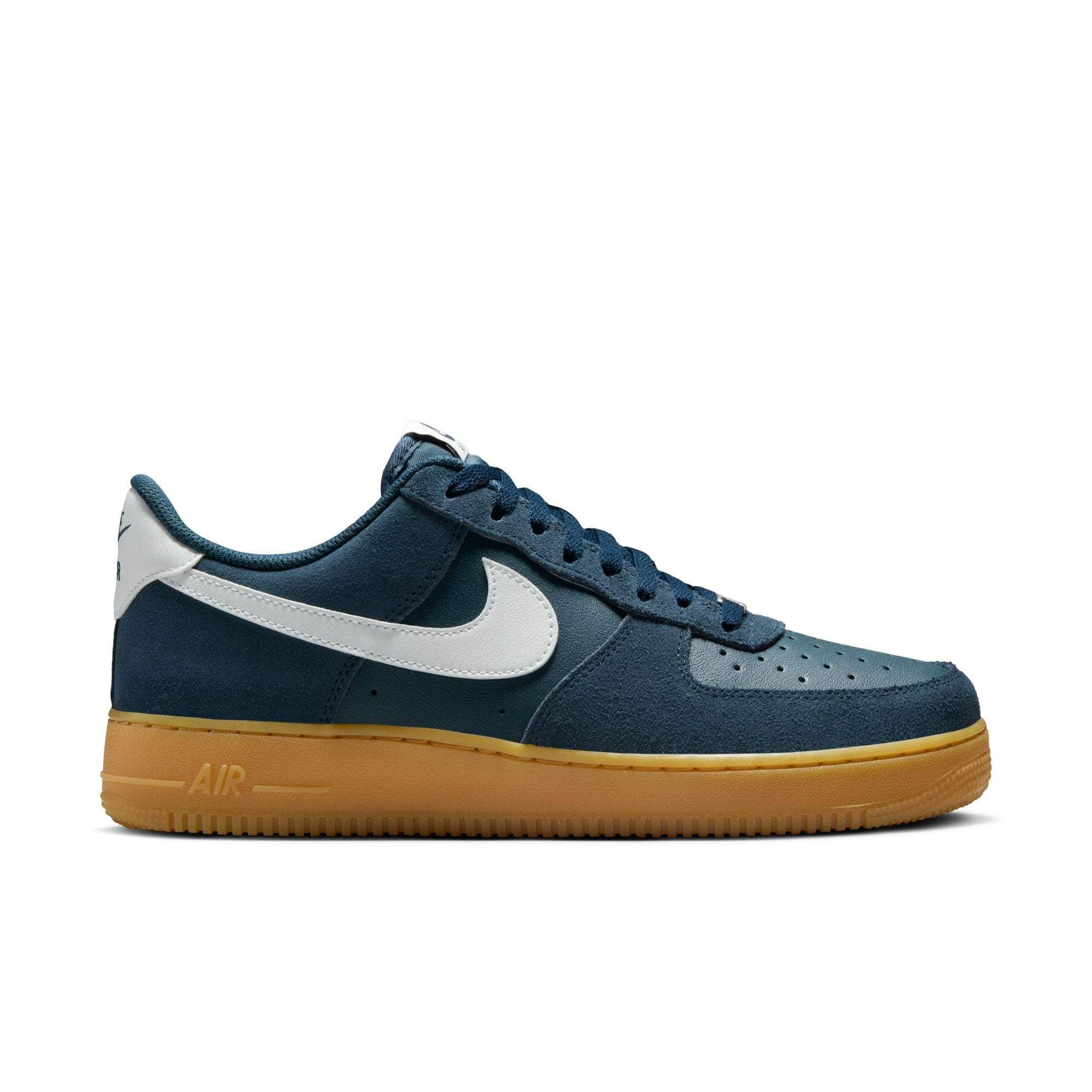Nike Air Force 1 '07 LV8 - Men's