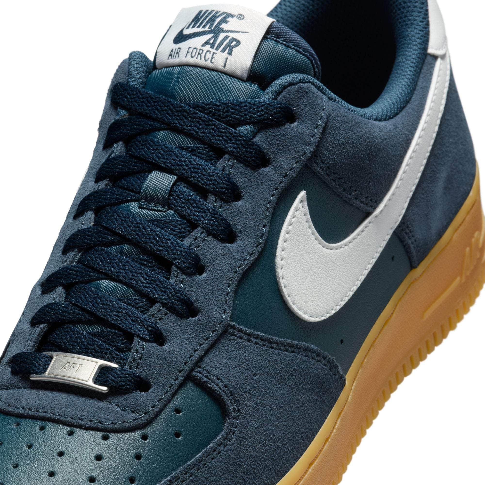 Nike Air Force 1 '07 LV8 - Men's