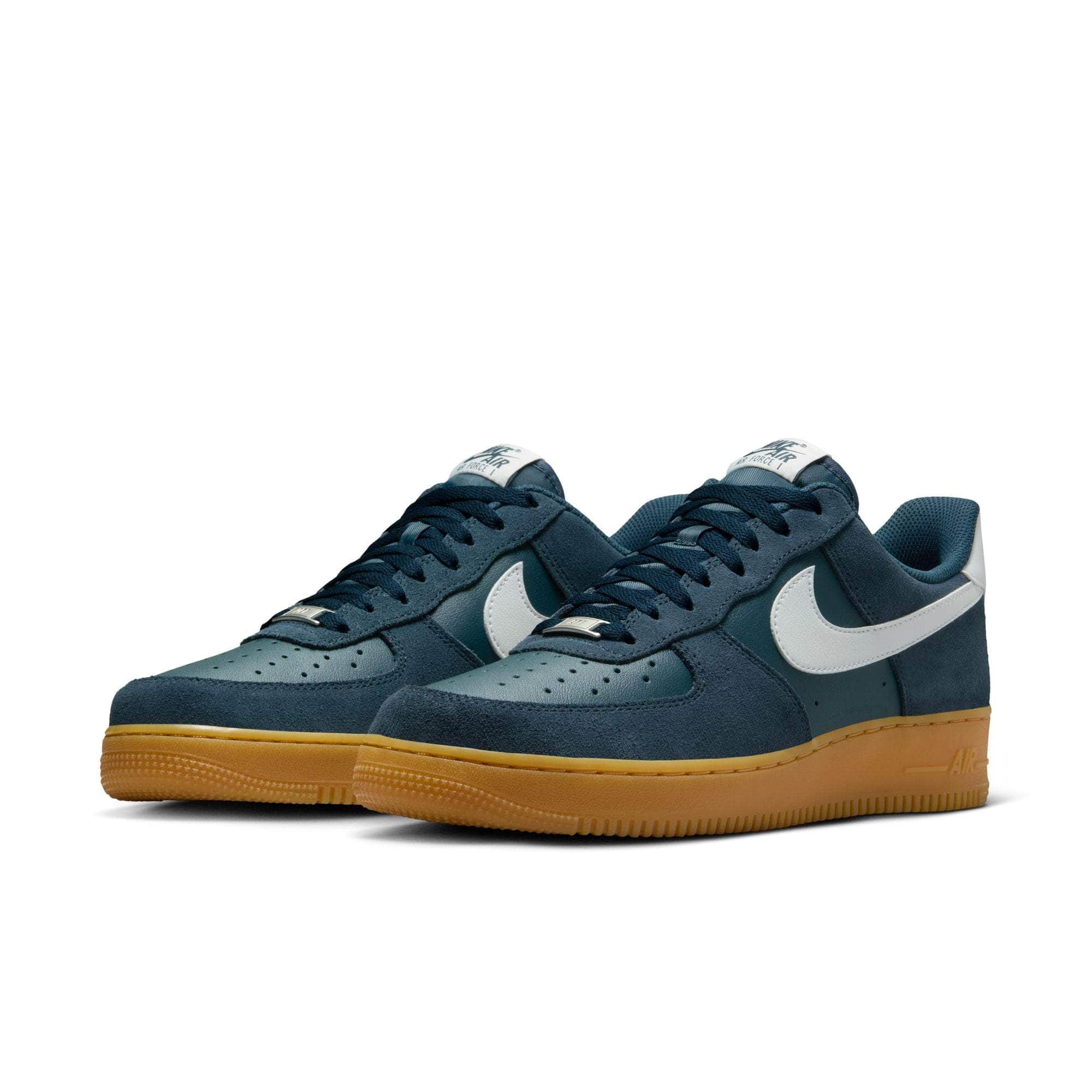 Nike Air Force 1 '07 LV8 - Men's