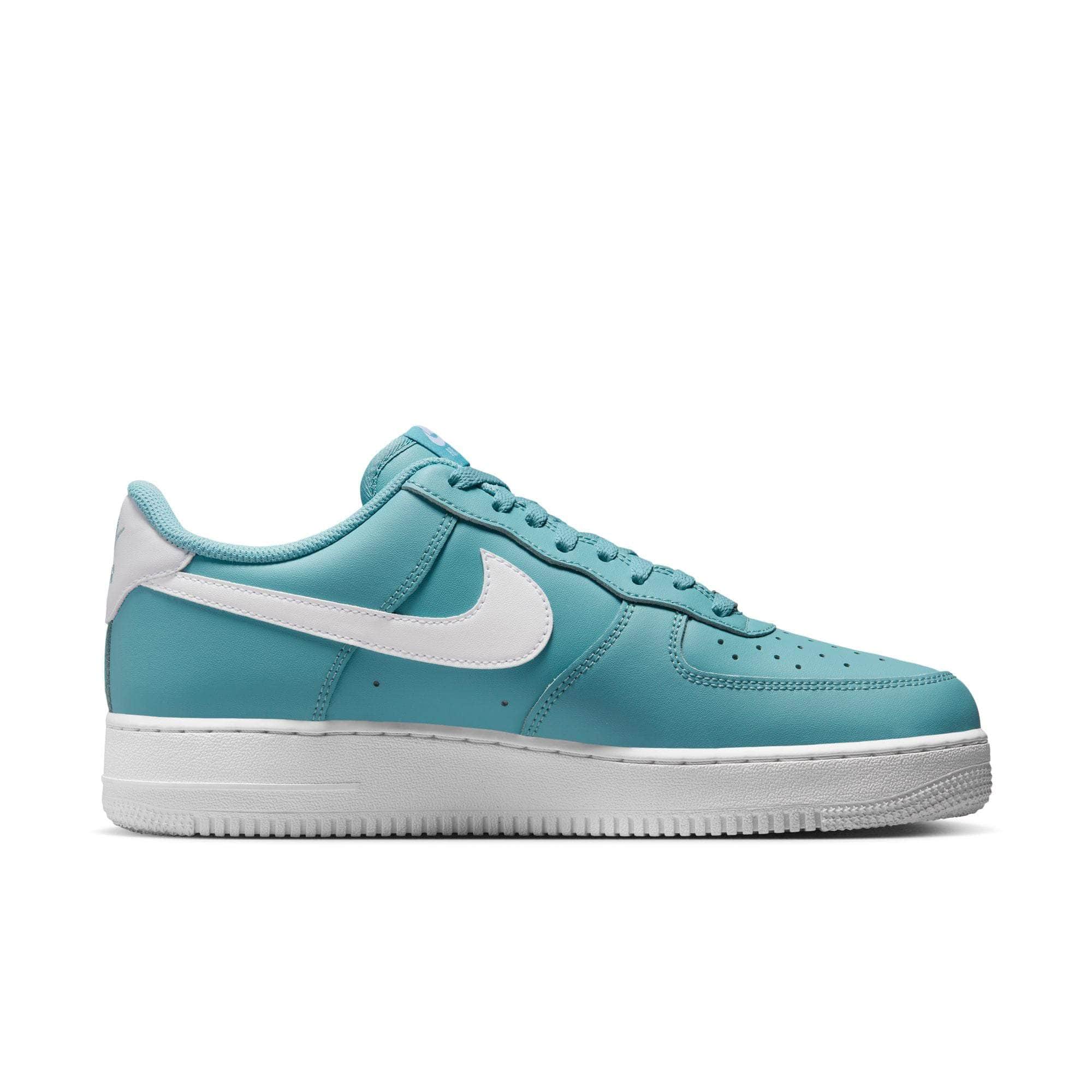 Nike Air Force 1 '07 - Men's
