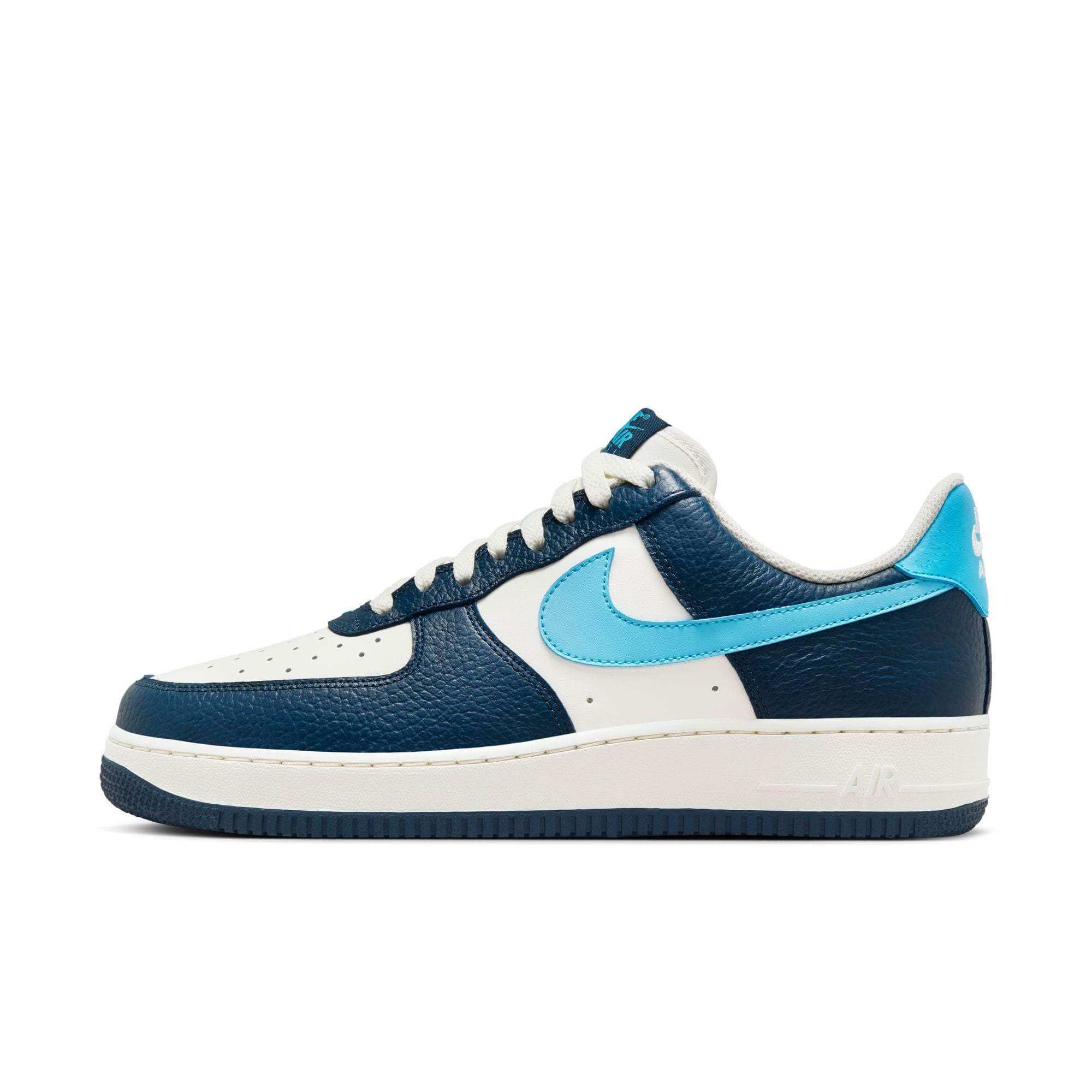 Nike Air Force 1 '07 - Men's
