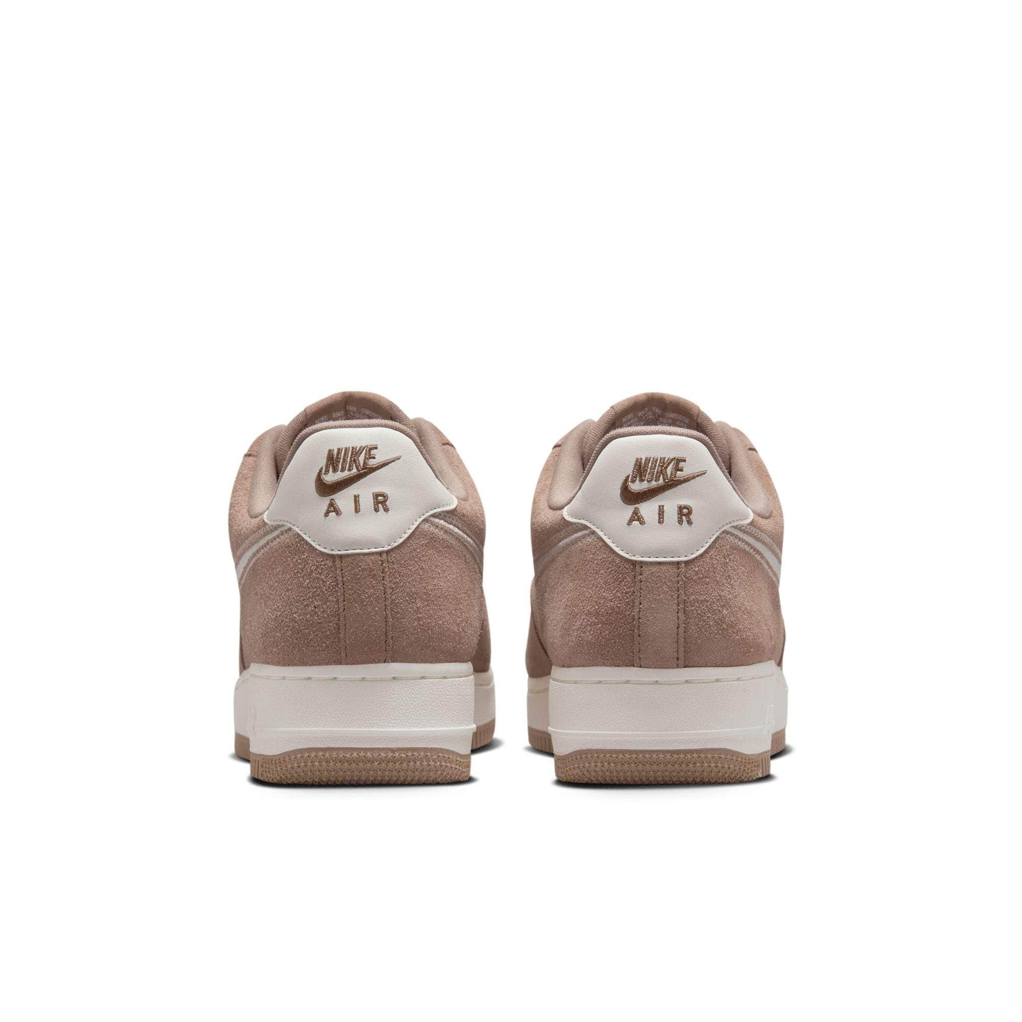 Nike Air Force 1 Low '07 LV8 - Men's