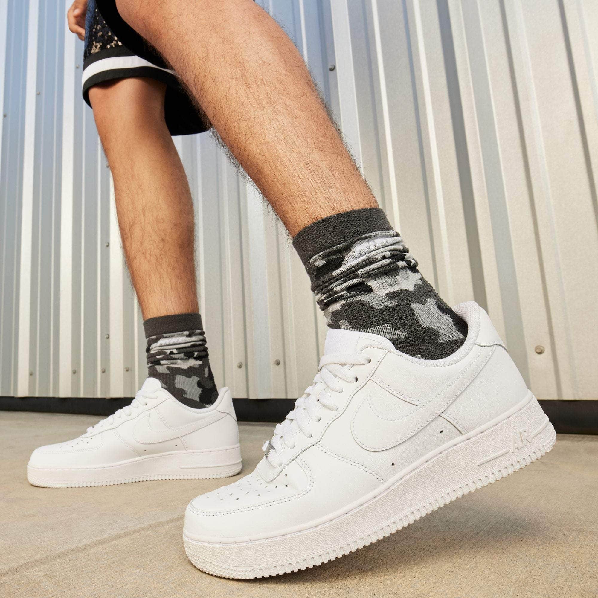Nike Air Force 1 - Men's