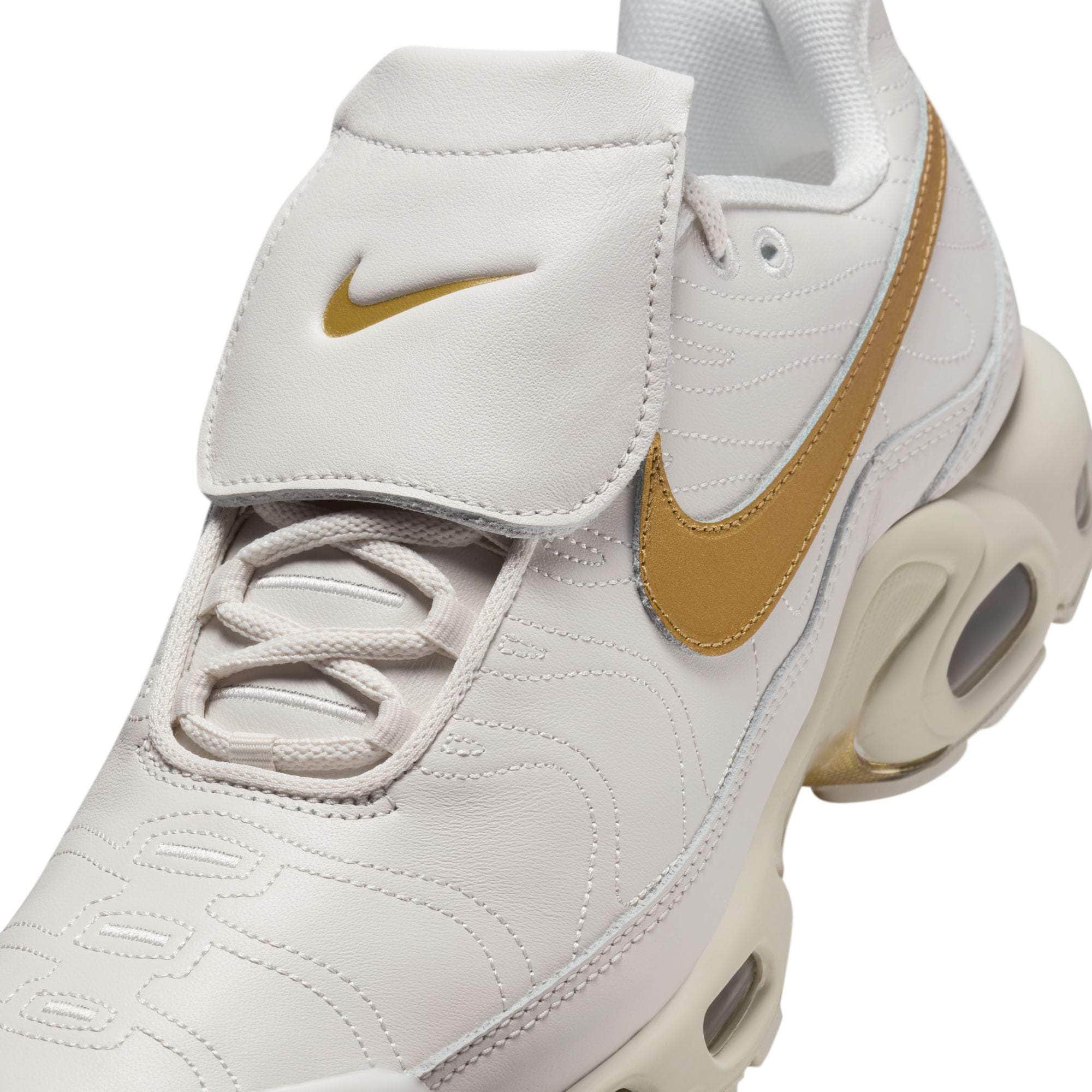 Nike Air Max Plus Tiempo - Men's