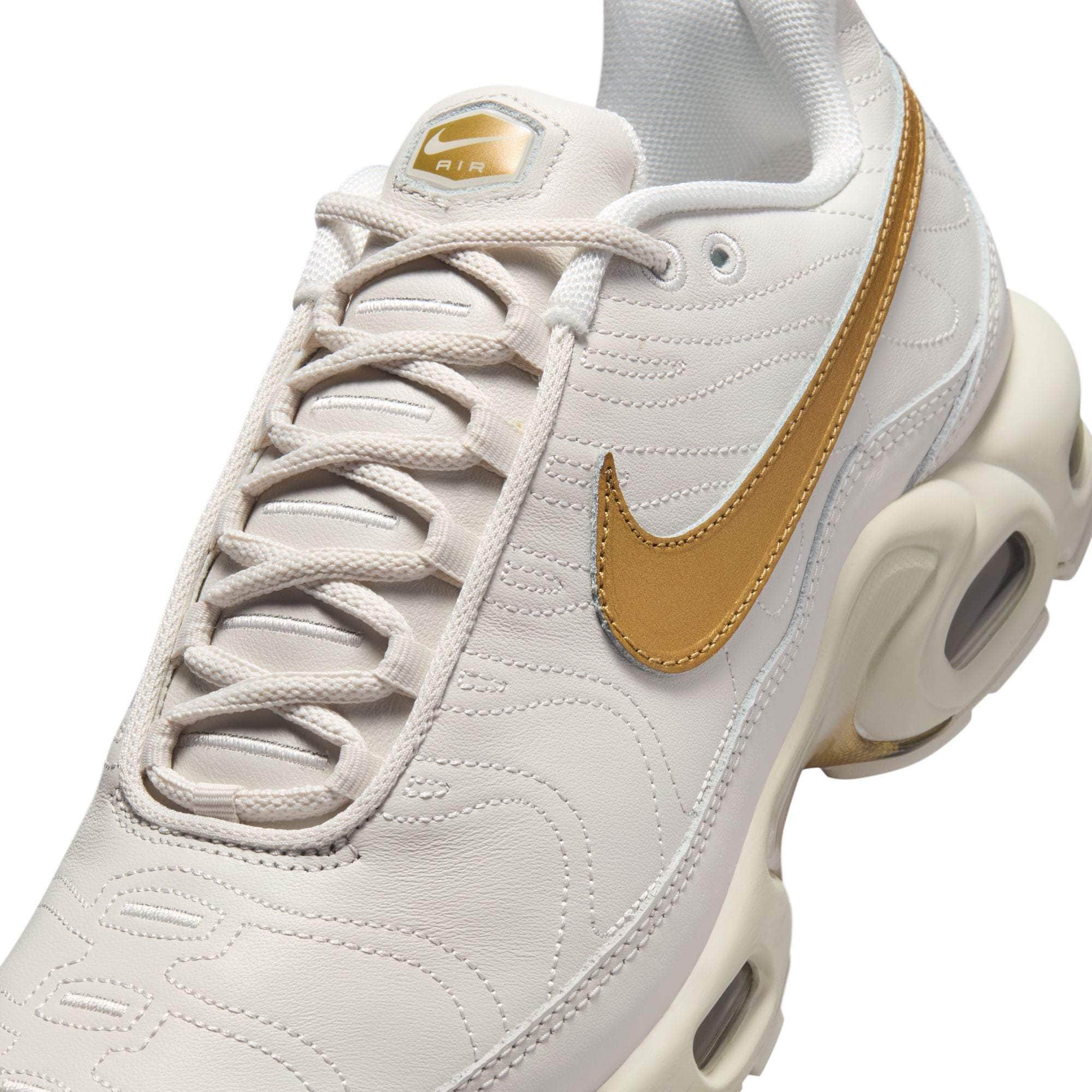 Nike Air Max Plus Tiempo - Men's