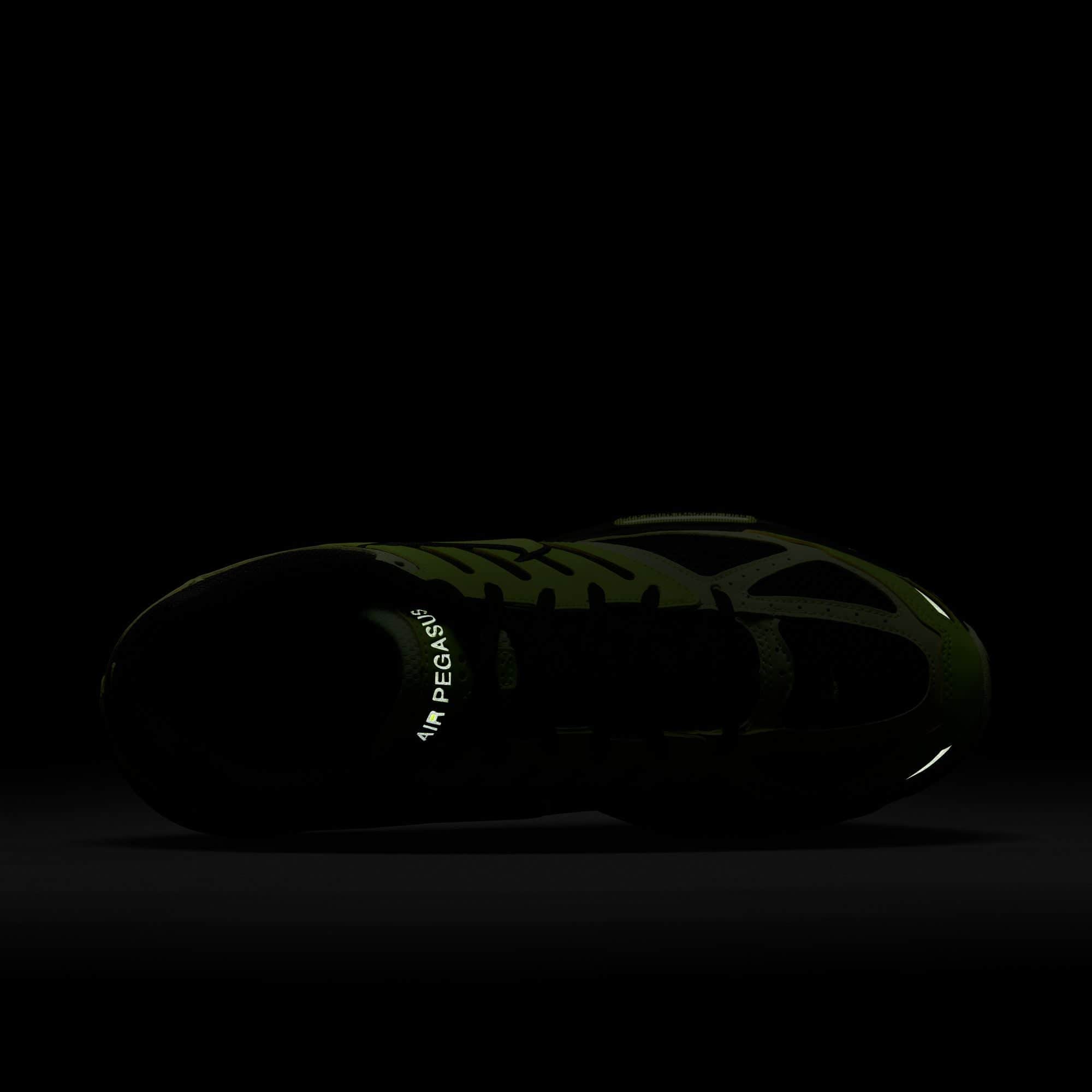 Nike Air Peg 2K5 - Men's