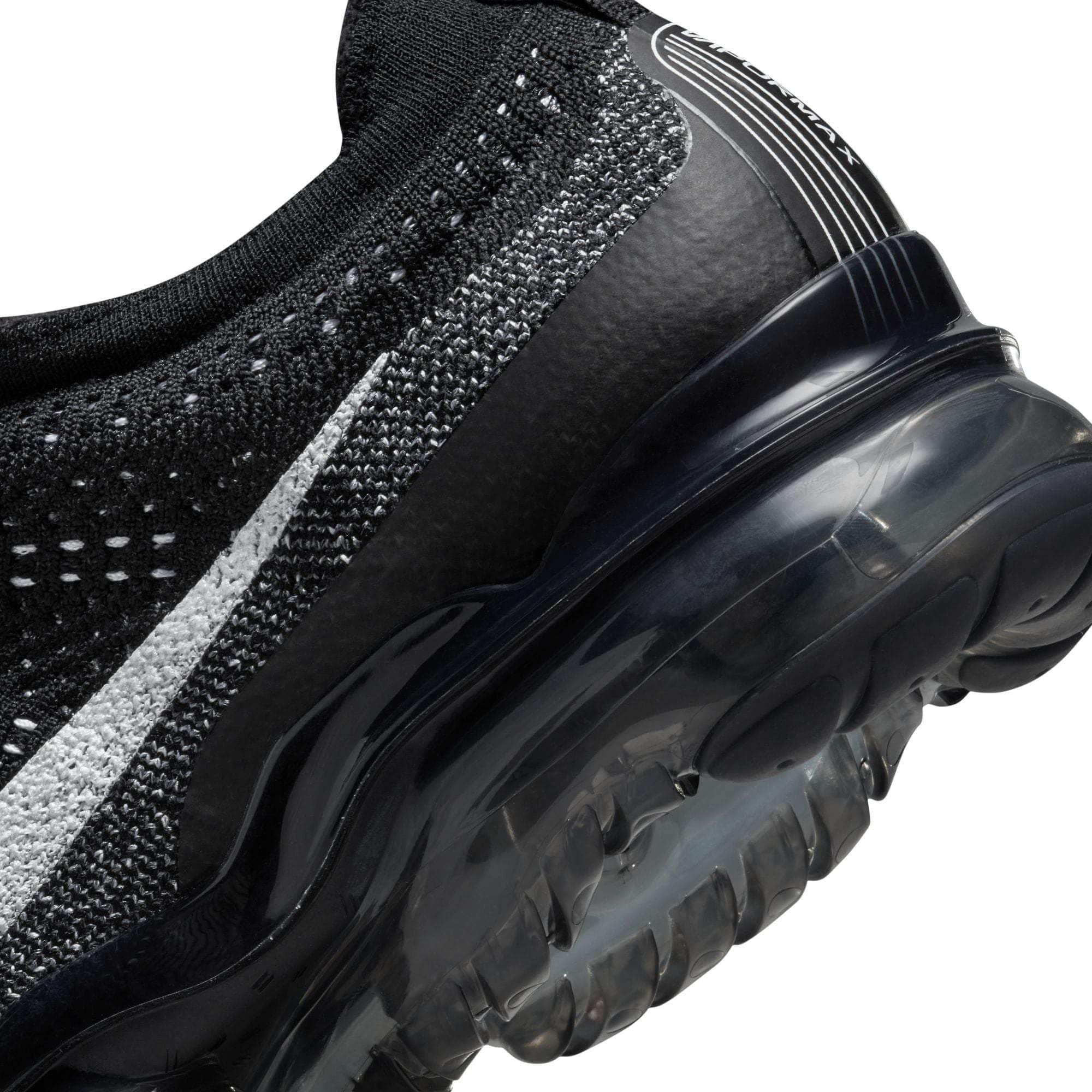 Nike Air VaporMax 2023 Flyknit "Oreo" - Men's