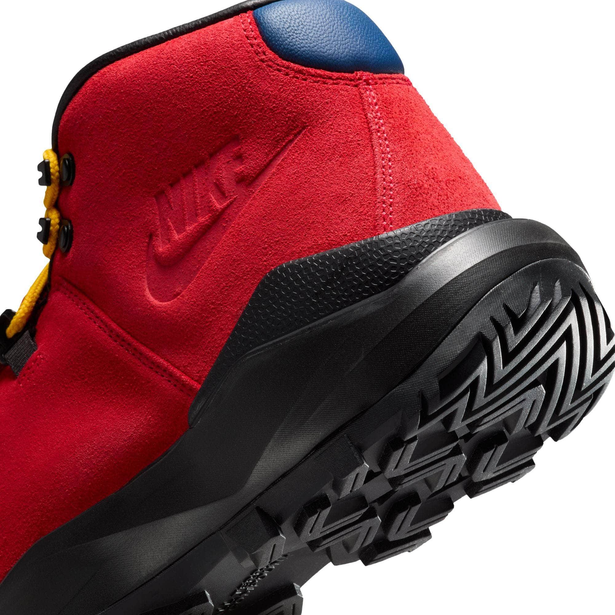 Nike Cygnal "University Red Black University Gold Navy" - Men's