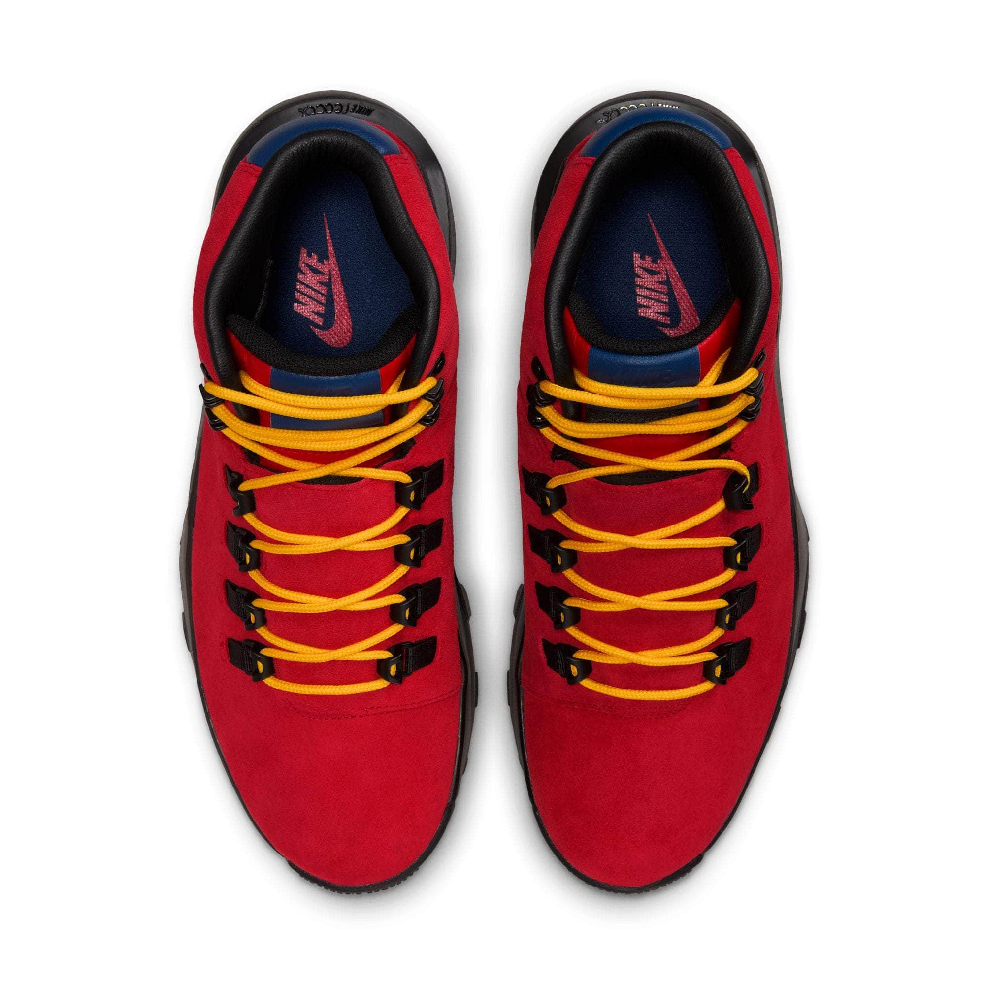 Nike Cygnal "University Red Black University Gold Navy" - Men's