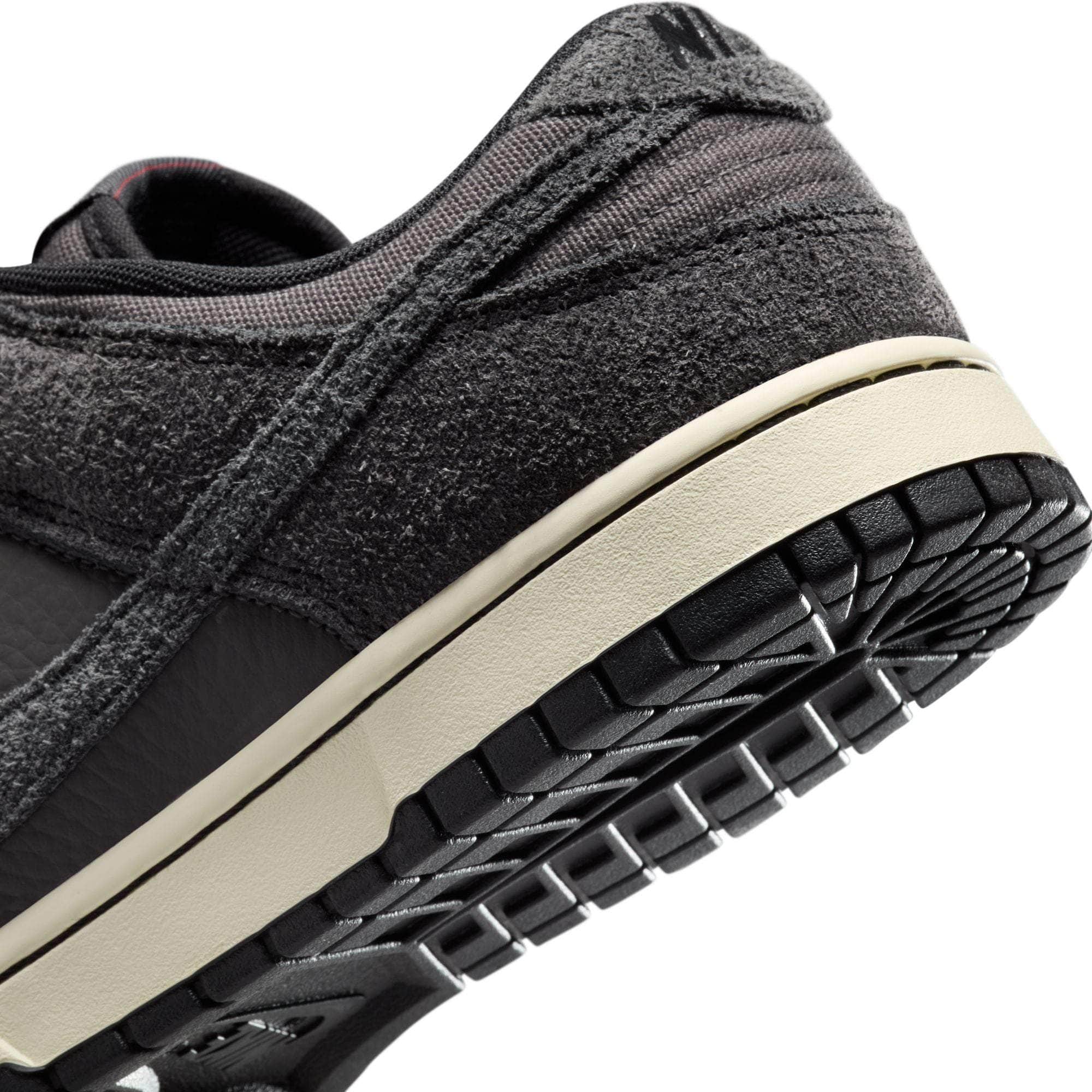 Nike Dunk Low Premium - Men's
