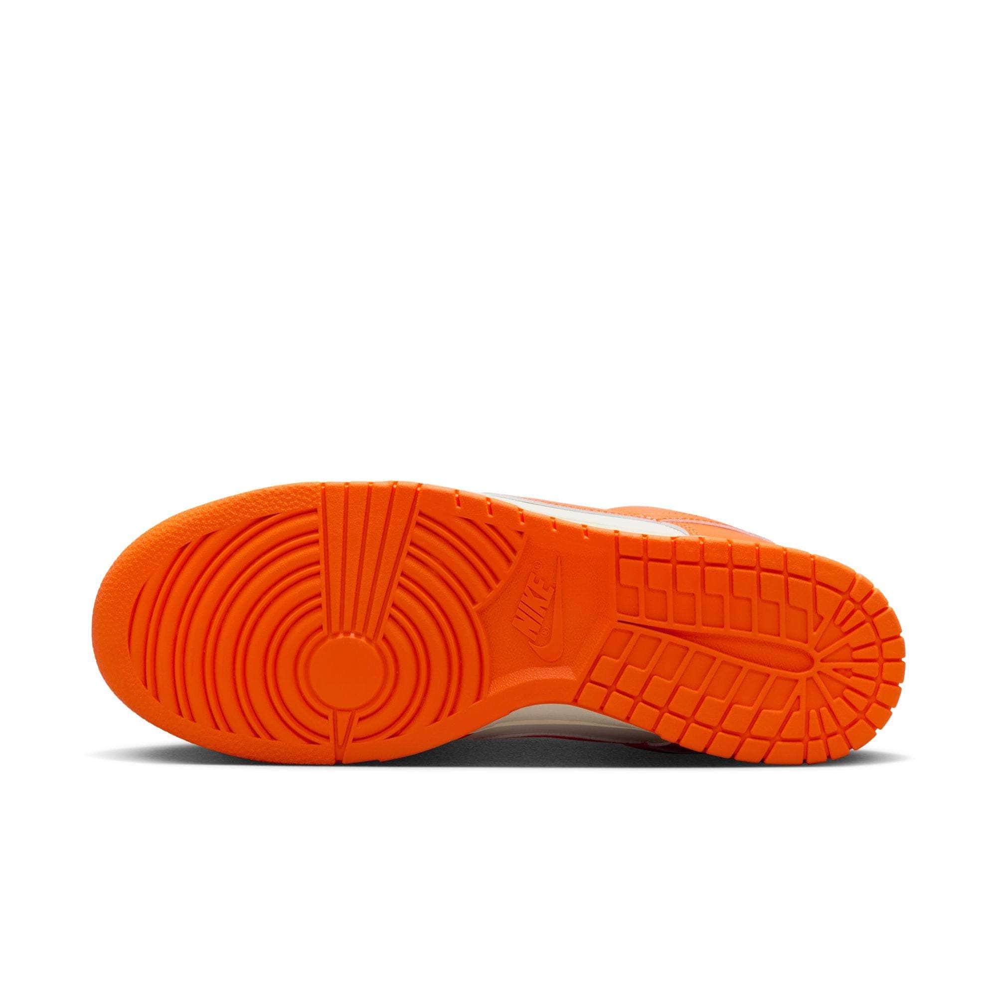 Nike Dunk Low - Men's