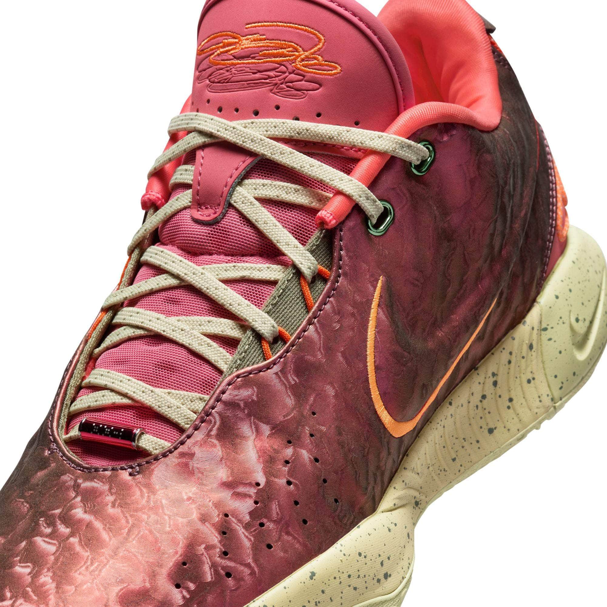 Nike LeBron XXI "Queen Conch" - Men's