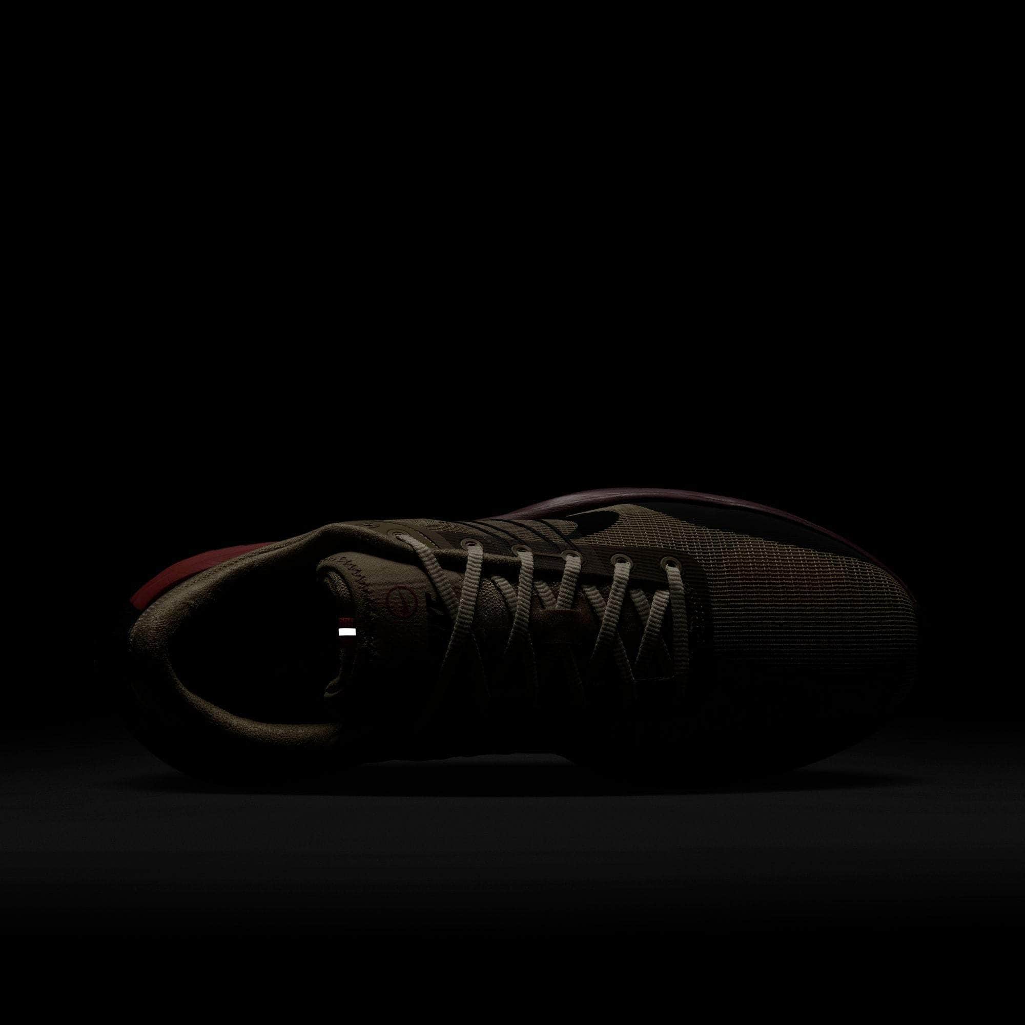 Nike Lunar Roam - Men's