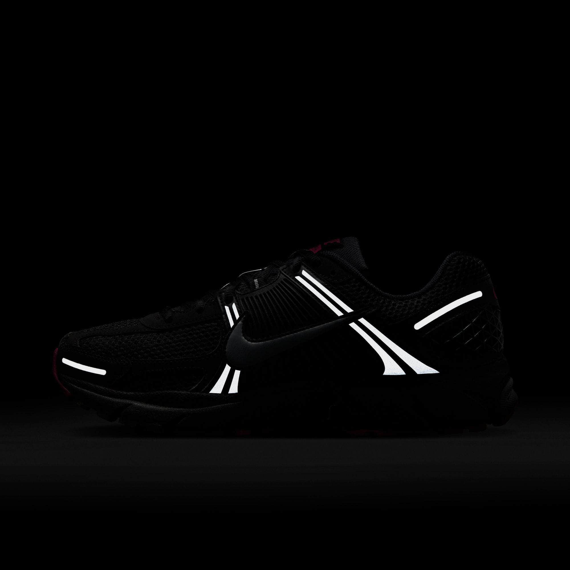Nike Zoom Vomero 5 - Men's
