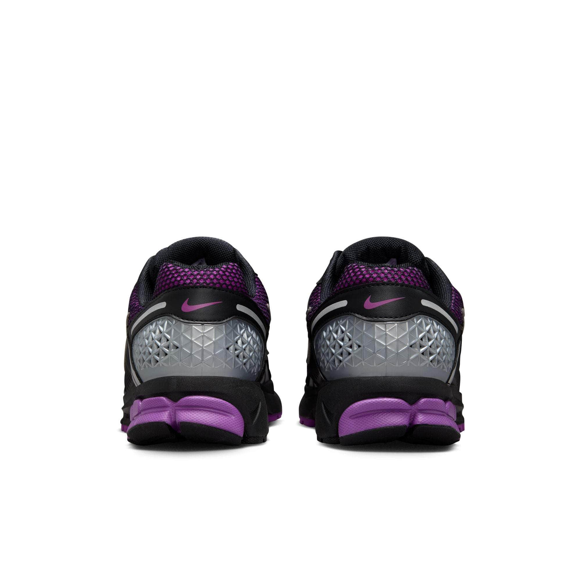Nike Zoom Vomero 5 - Men's