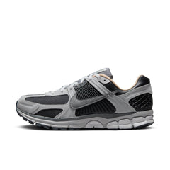 Nike Zoom Vomero 5 - Men's