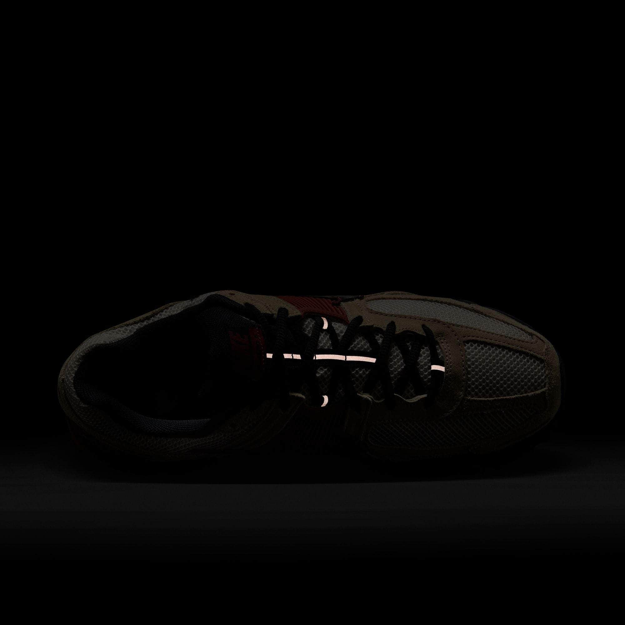 Nike Zoom Vomero 5 - Men's