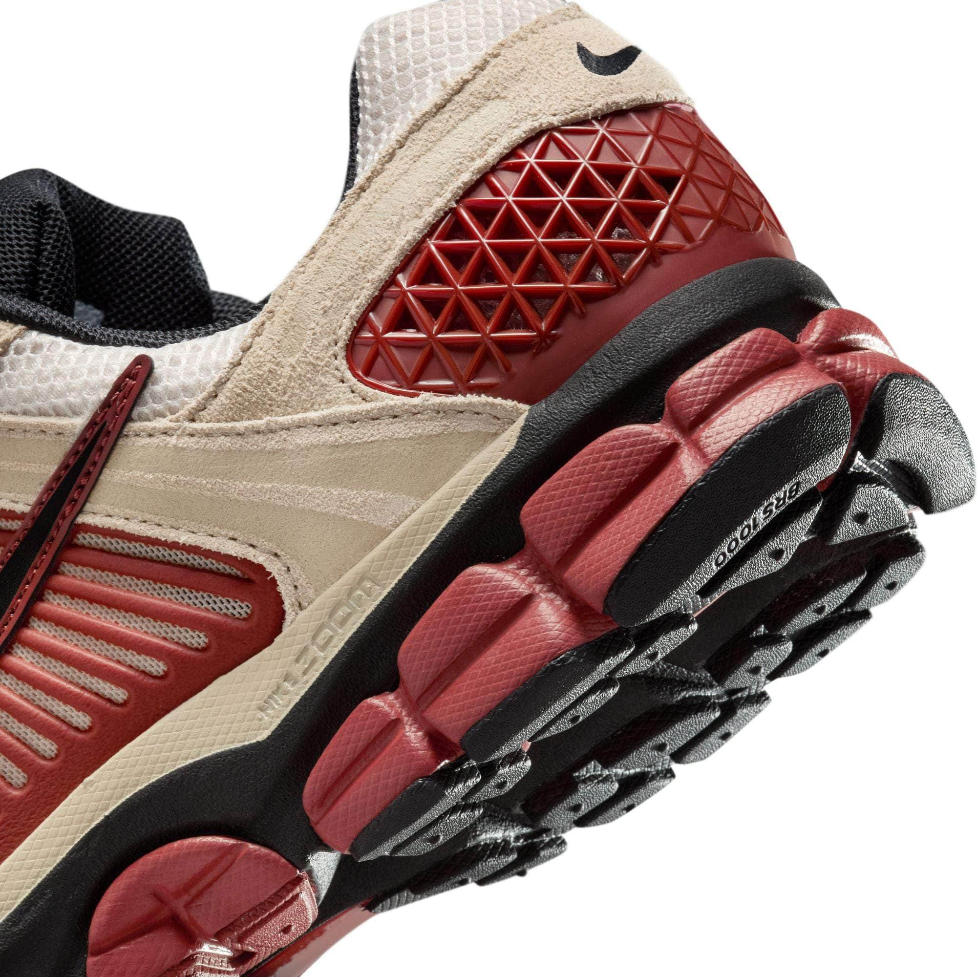 Nike Zoom Vomero 5 - Men's