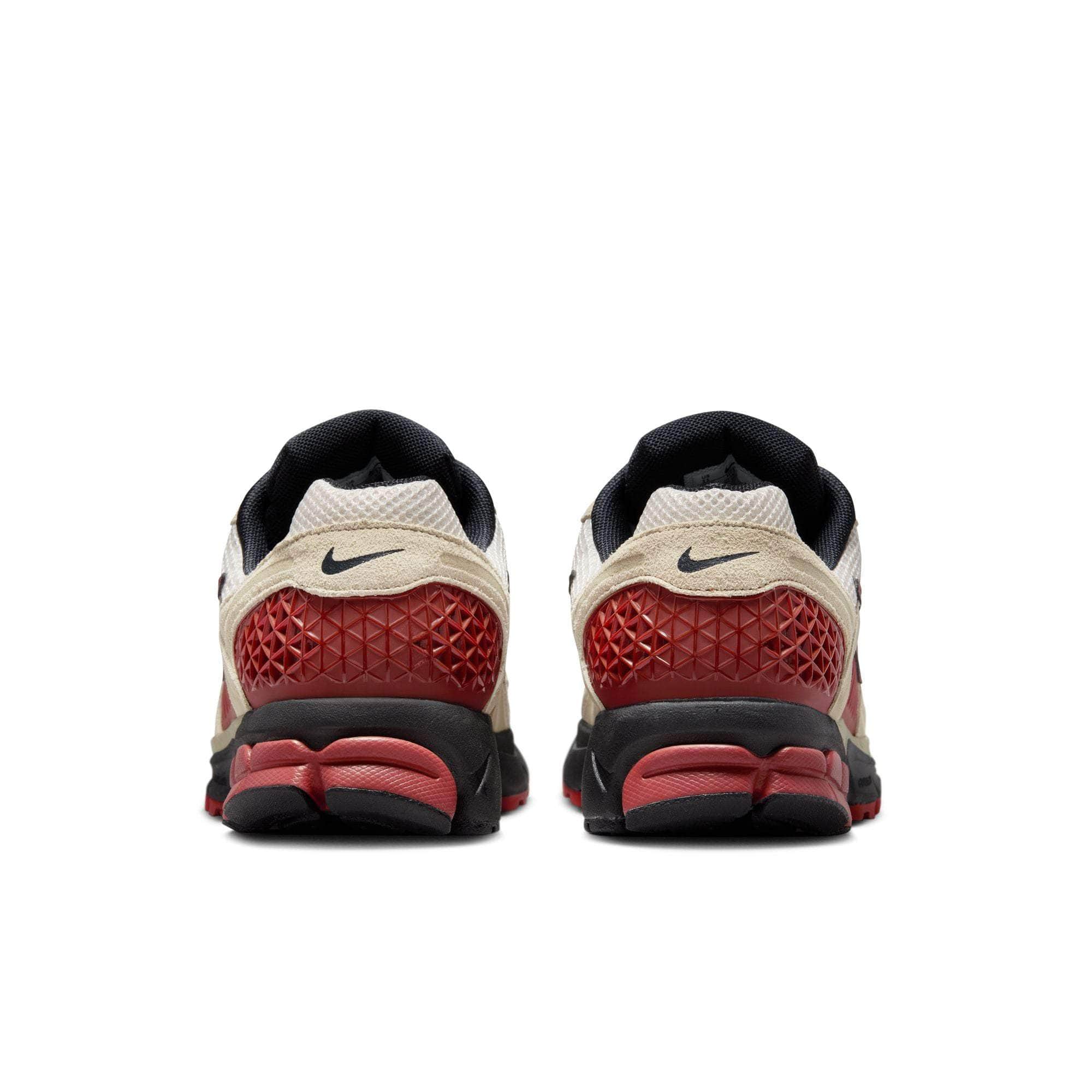 Nike Zoom Vomero 5 - Men's